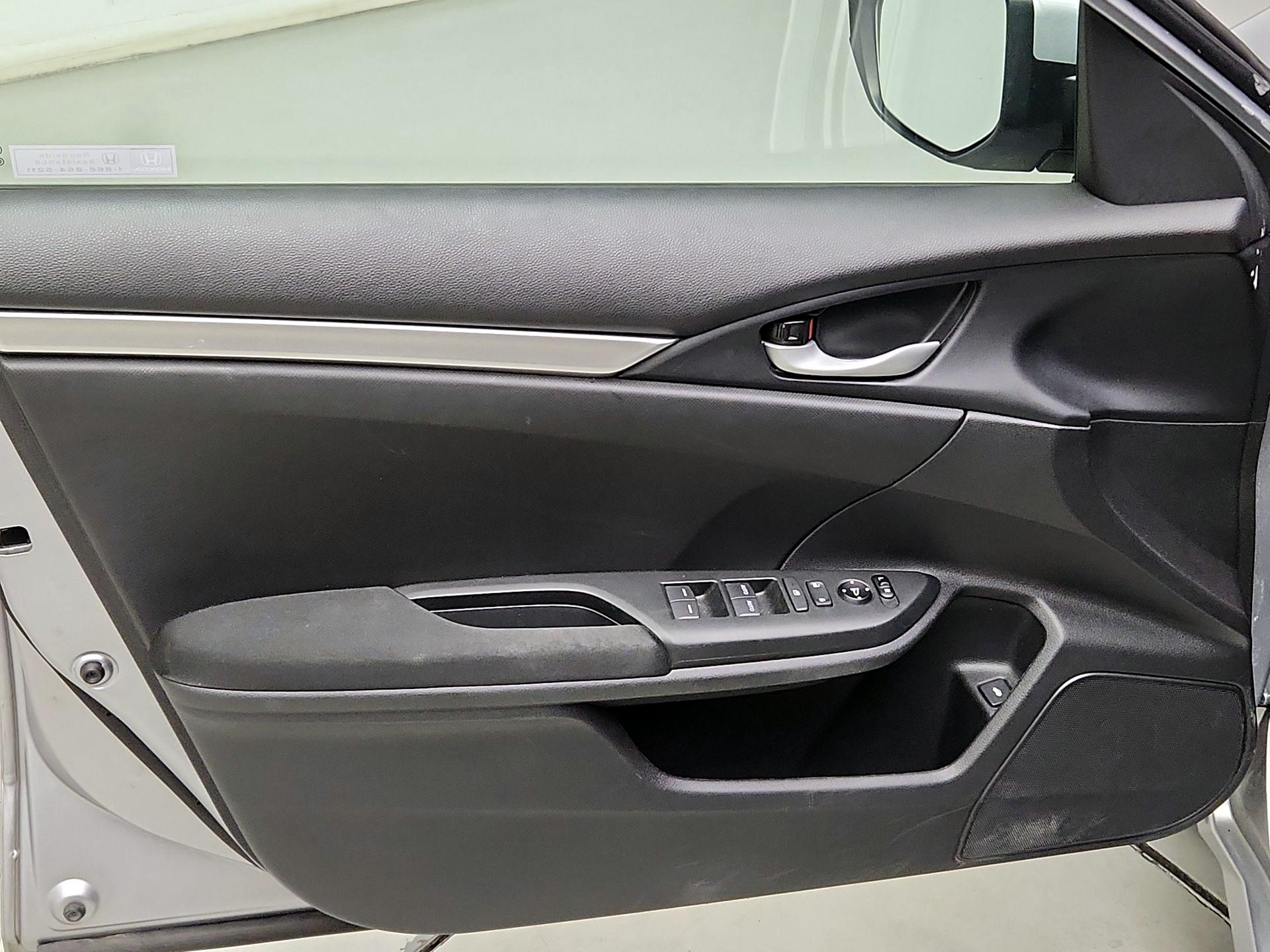 Thumbnail: 2020 Honda Civic - 10