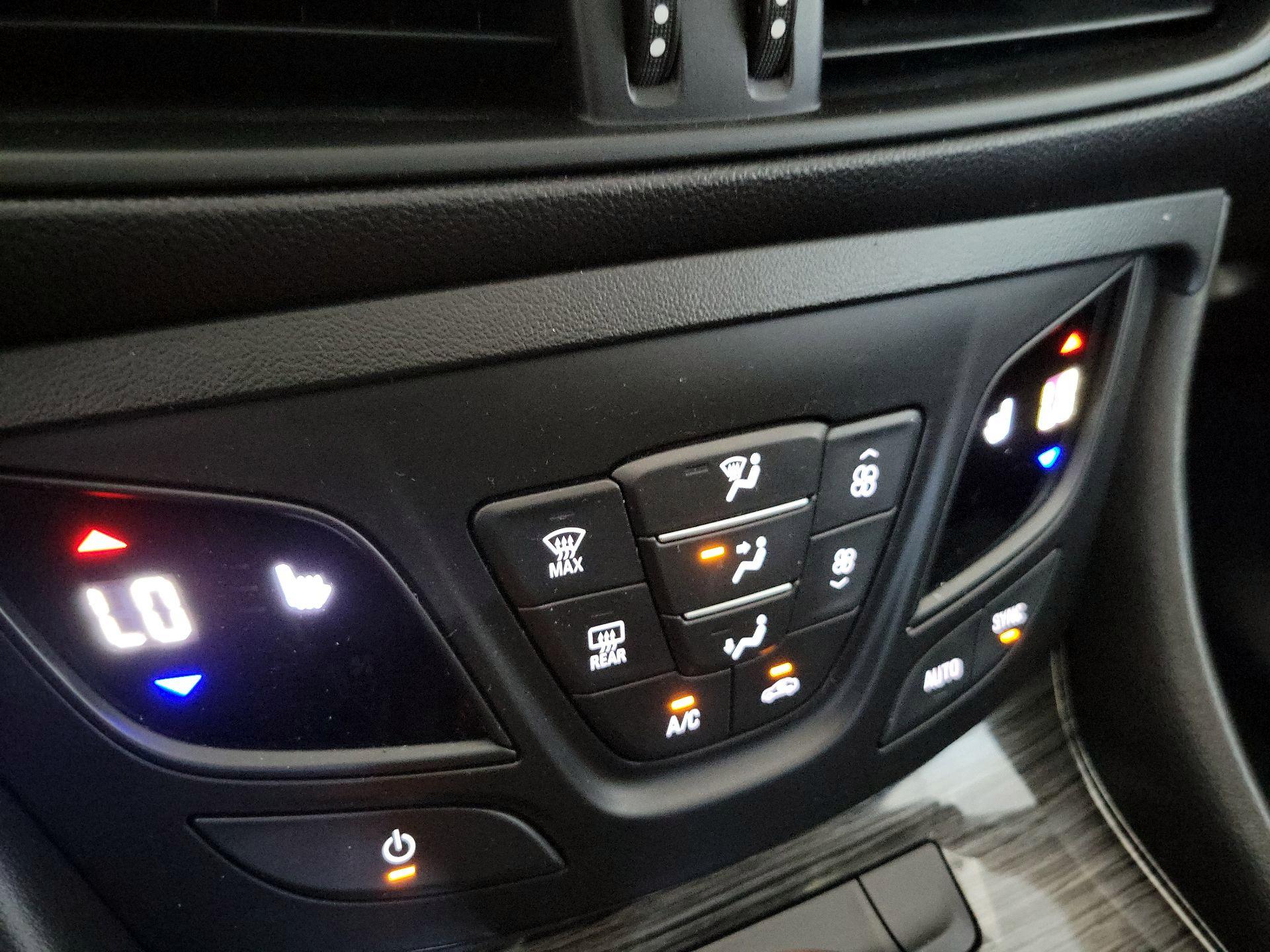 Thumbnail: 2017 Buick Envision - 16