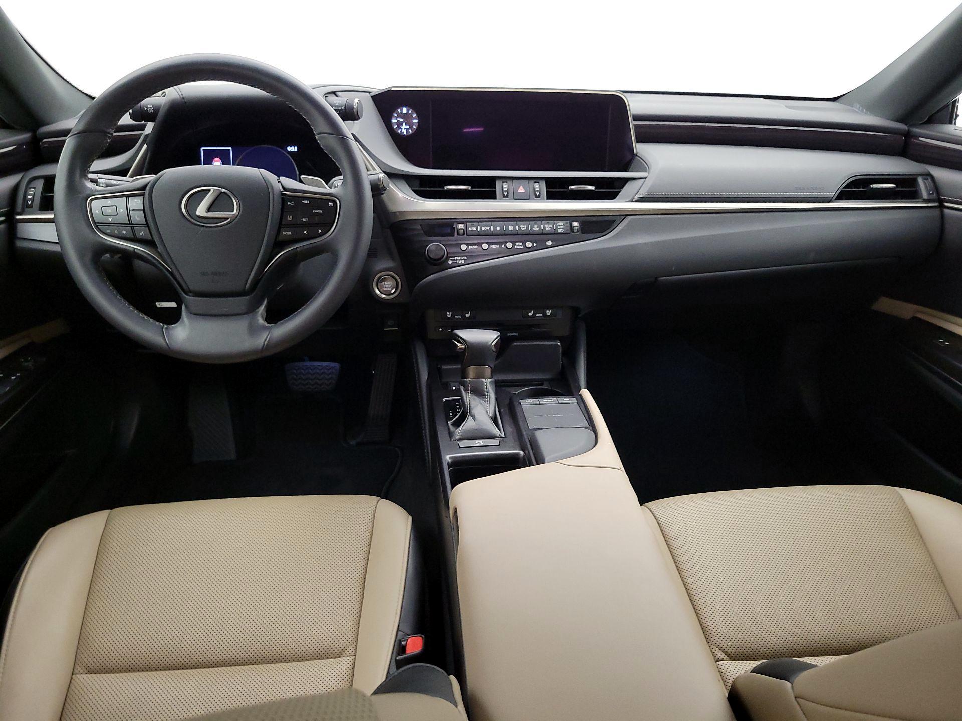 Thumbnail: 2019 Lexus ES - 9