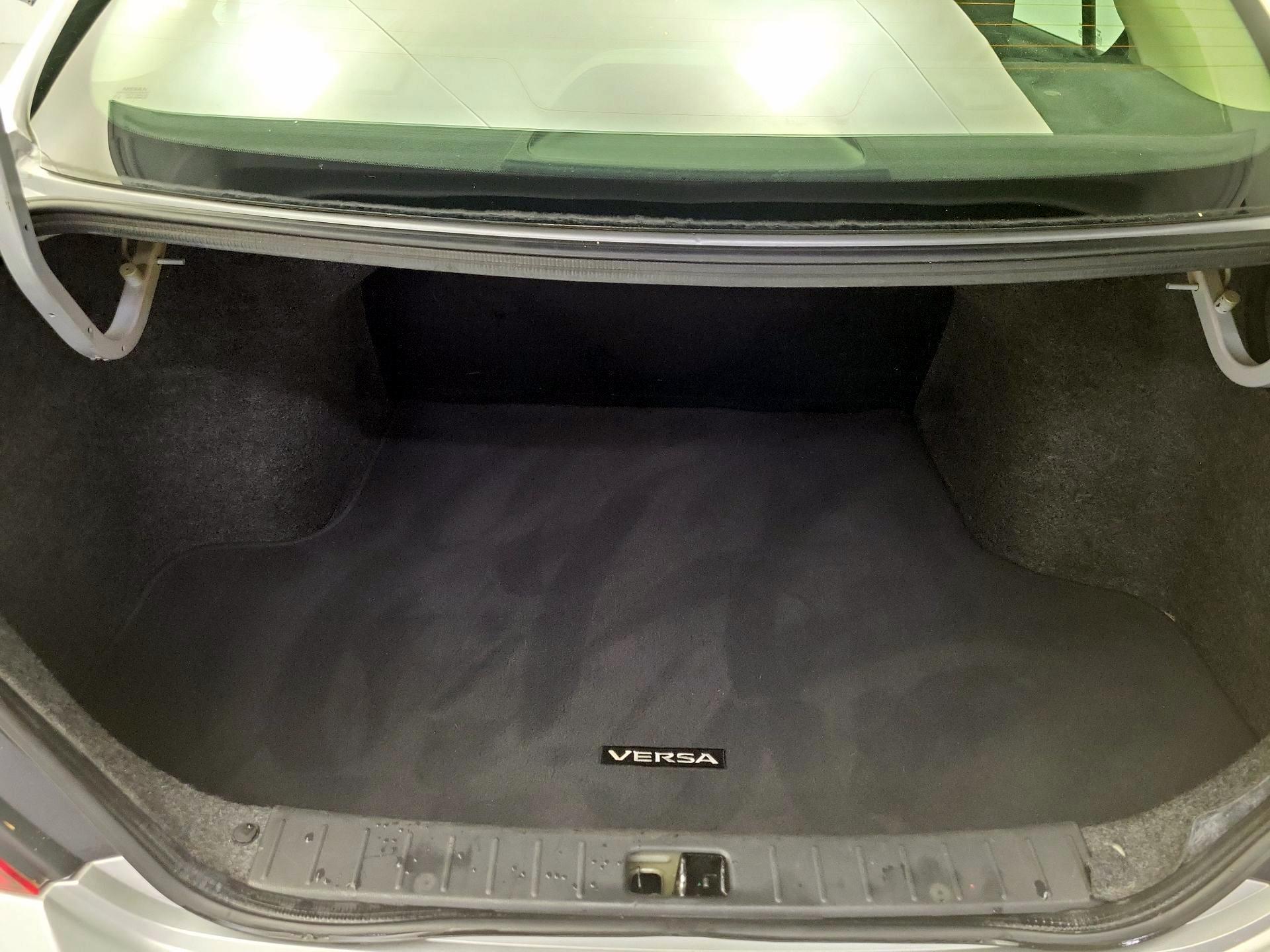 Thumbnail: 2017 Nissan Versa - 19