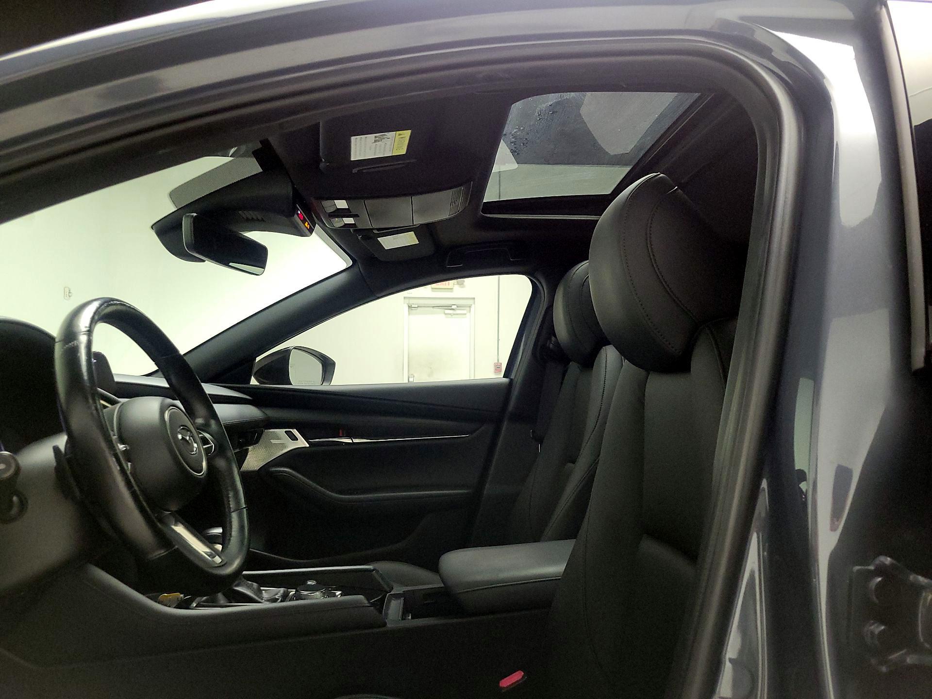 Thumbnail: 2023 Mazda Mazda3 - 20
