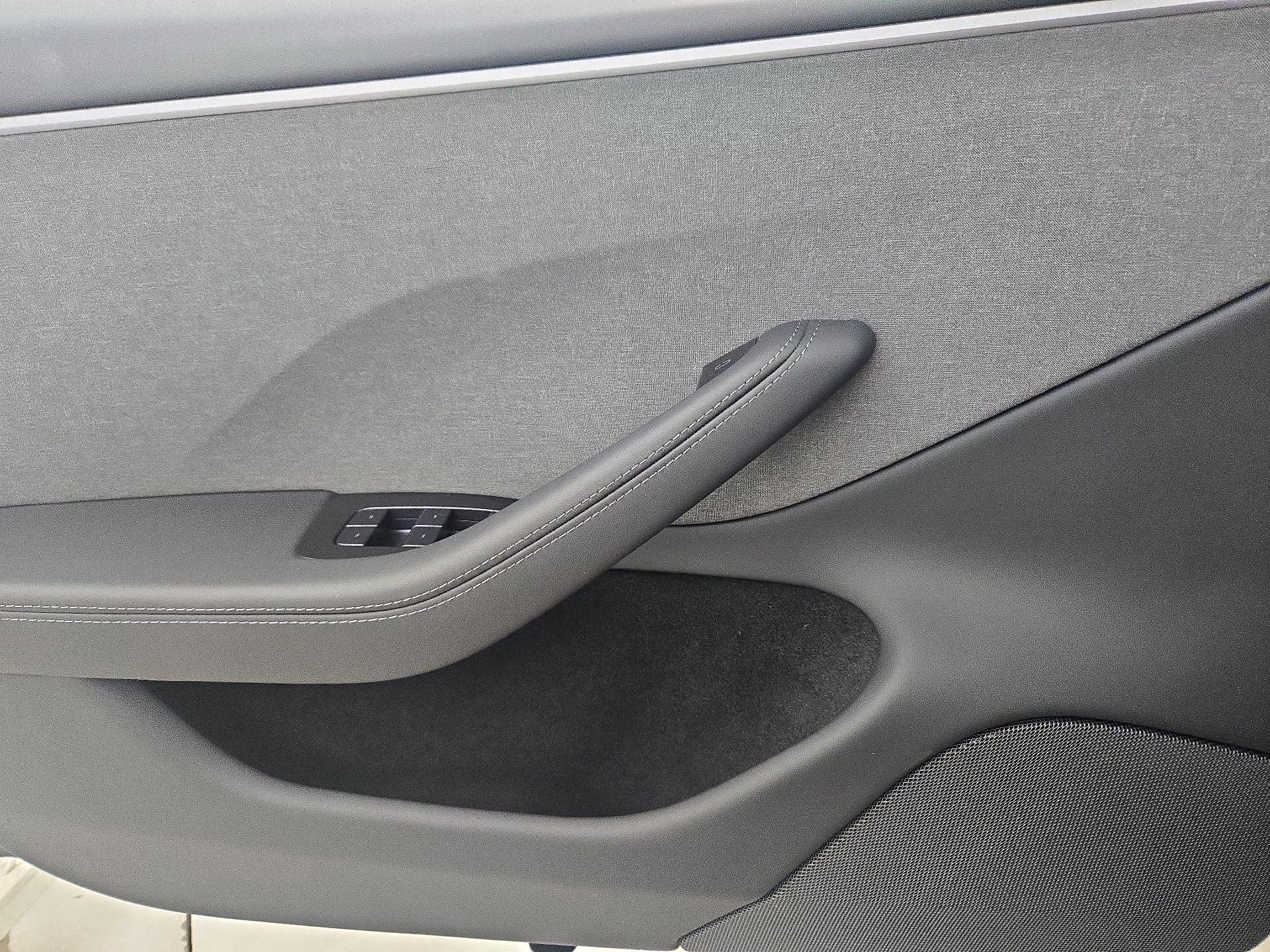 Thumbnail: 2026 Tesla Model 3 - 12