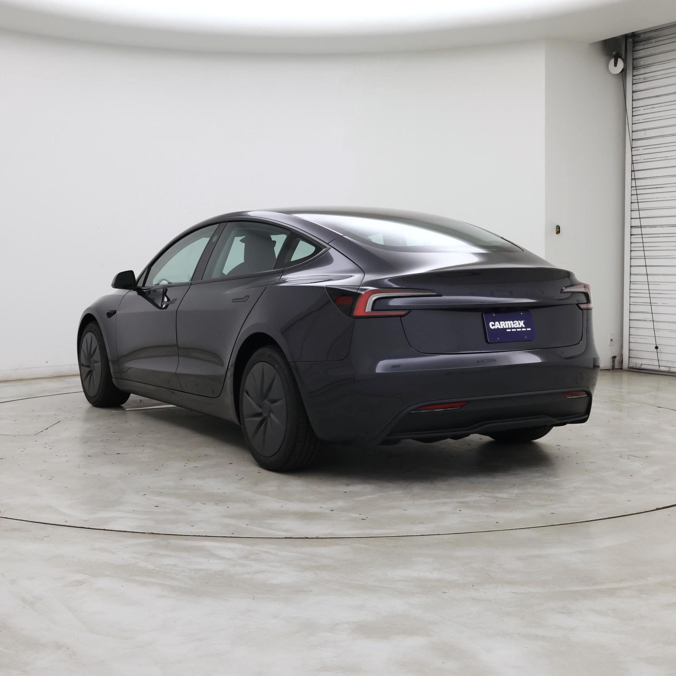 Thumbnail: 2026 Tesla Model 3 - 2