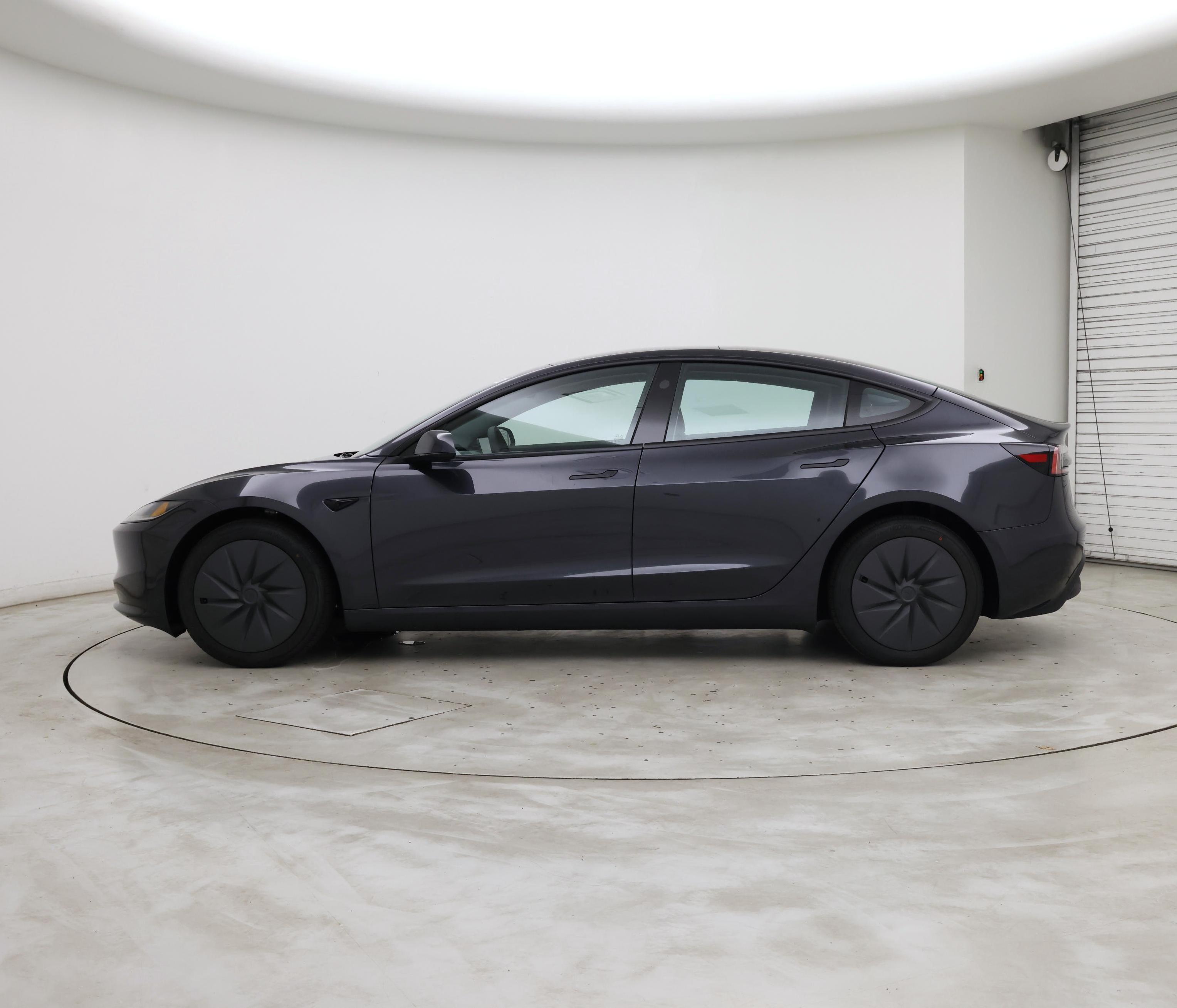 Thumbnail: 2026 Tesla Model 3 - 3