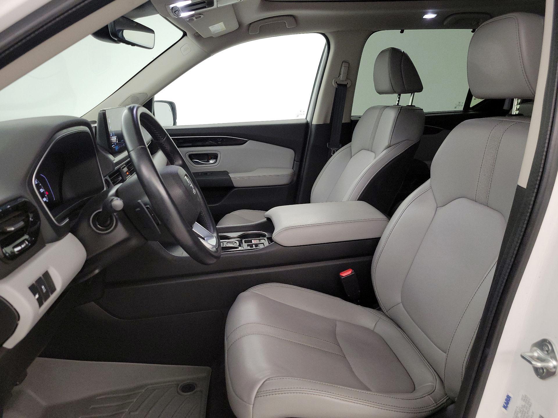 Thumbnail: 2024 Honda Pilot - 9