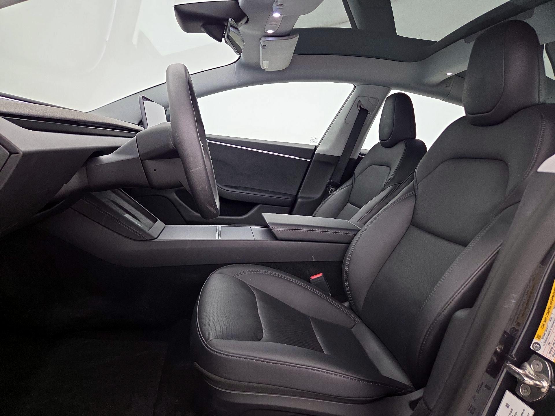 Thumbnail: 2024 Tesla Model 3 - 11