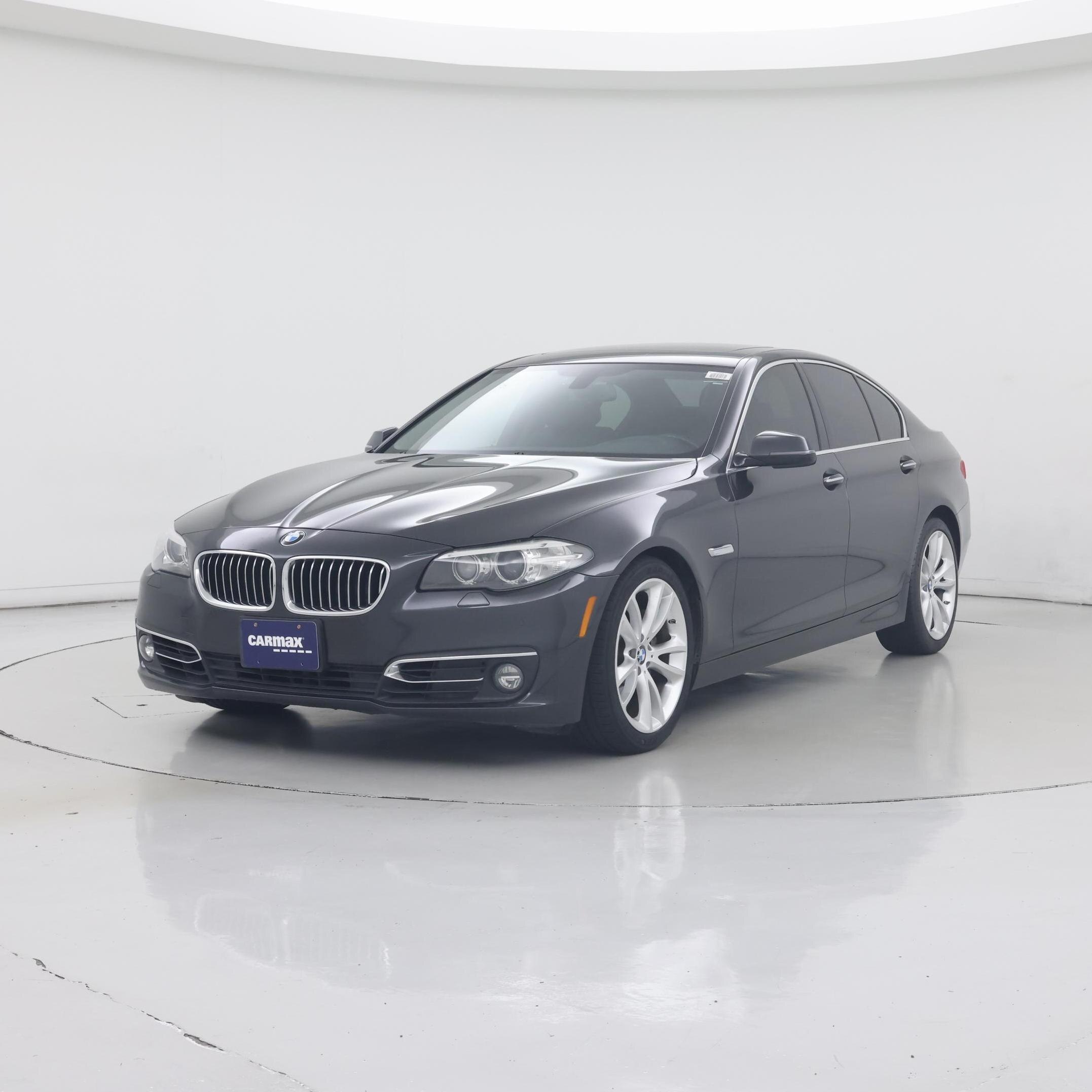 Thumbnail: 2015 BMW 5 Series - 4