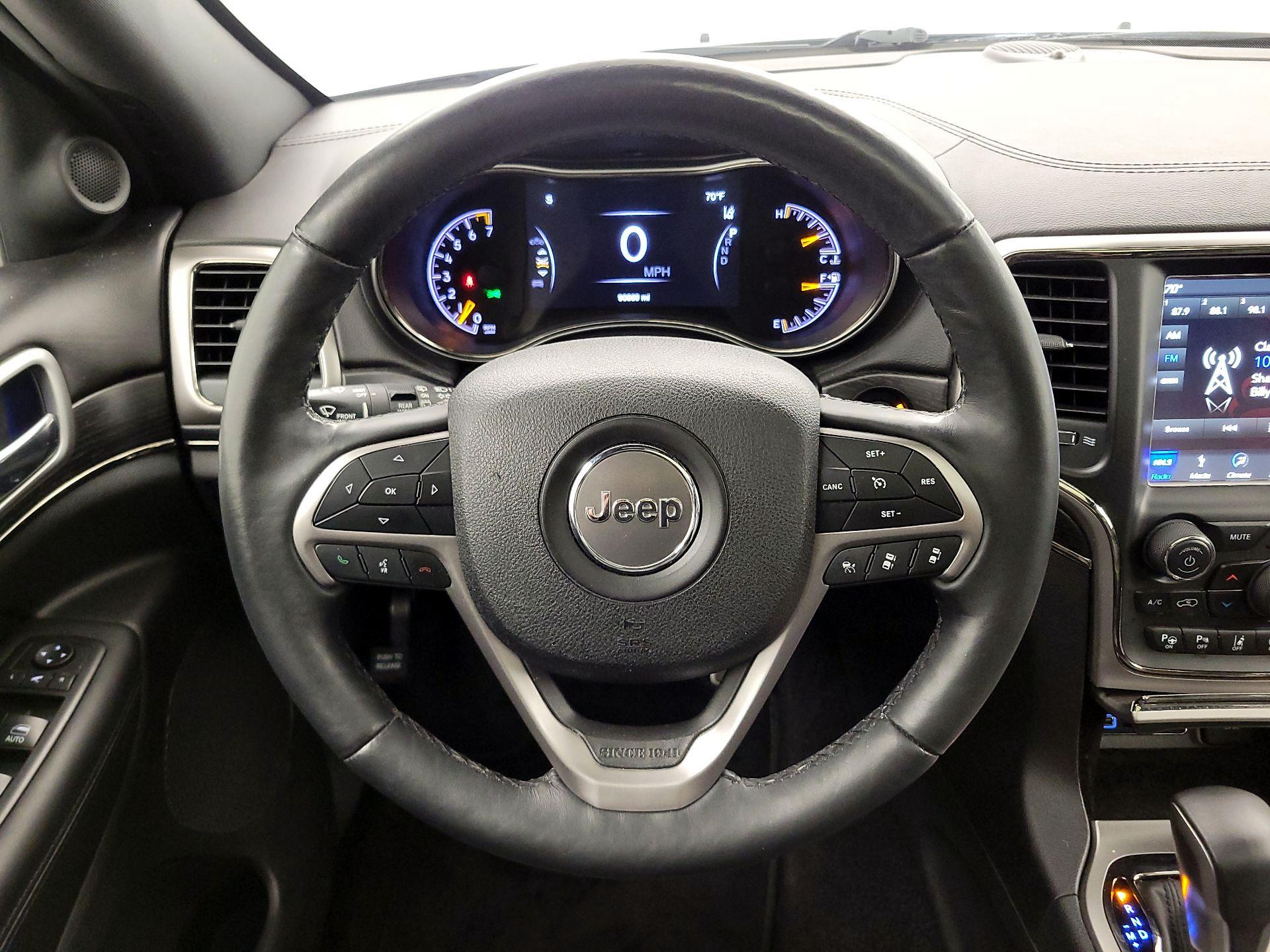 Thumbnail: 2018 Jeep Grand Cherokee - 10