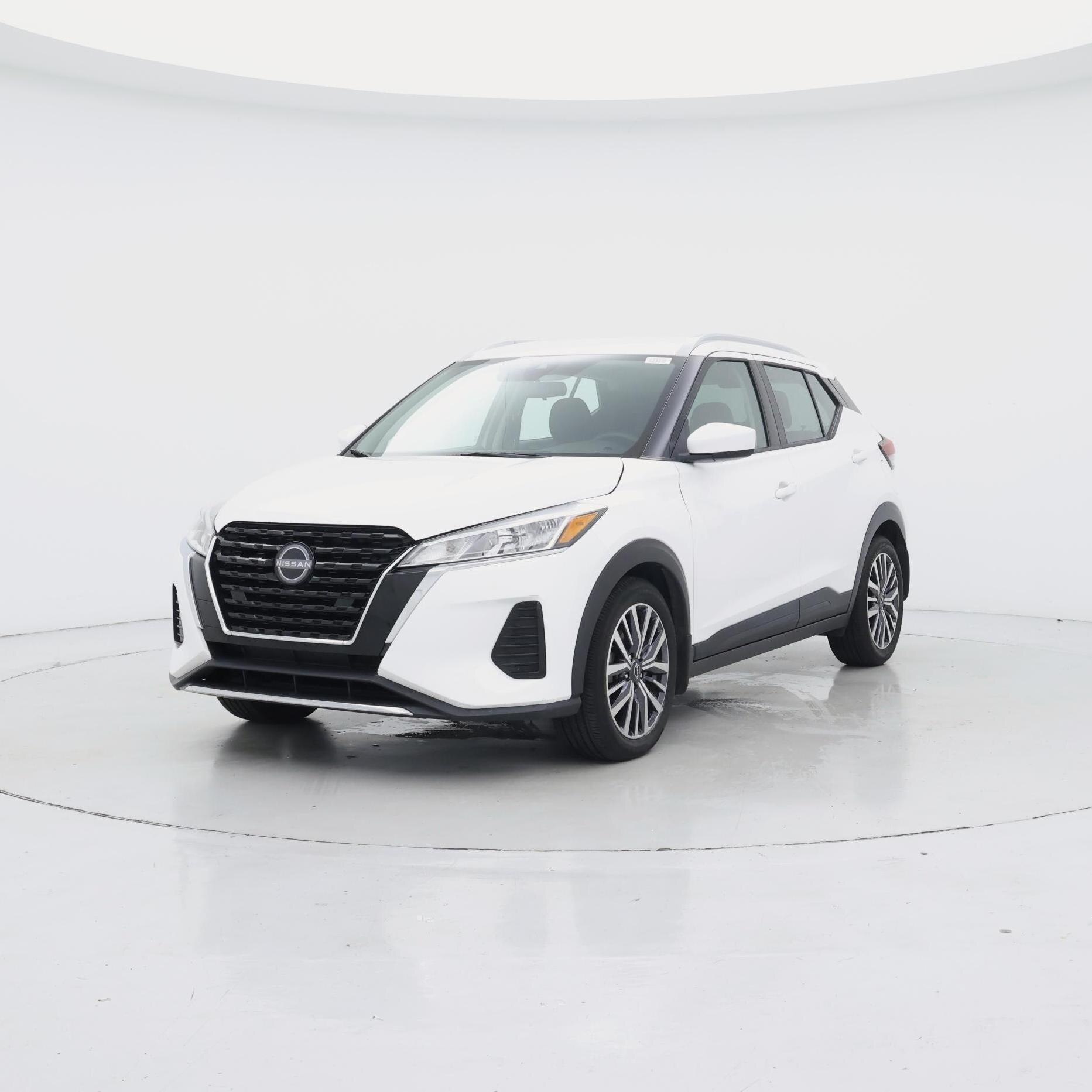 Thumbnail: 2022 Nissan Kicks - 4