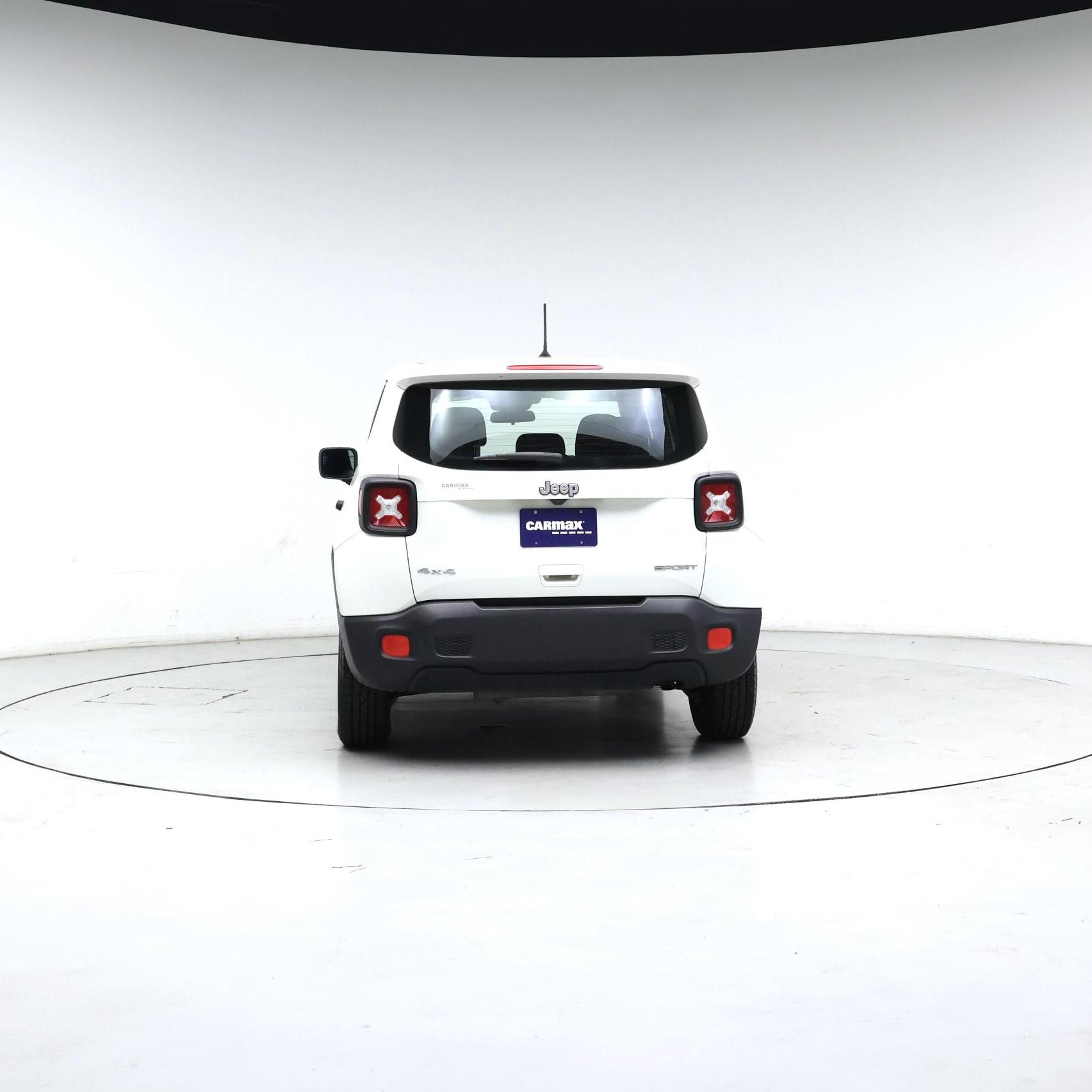 Thumbnail: 2018 Jeep Renegade - 3