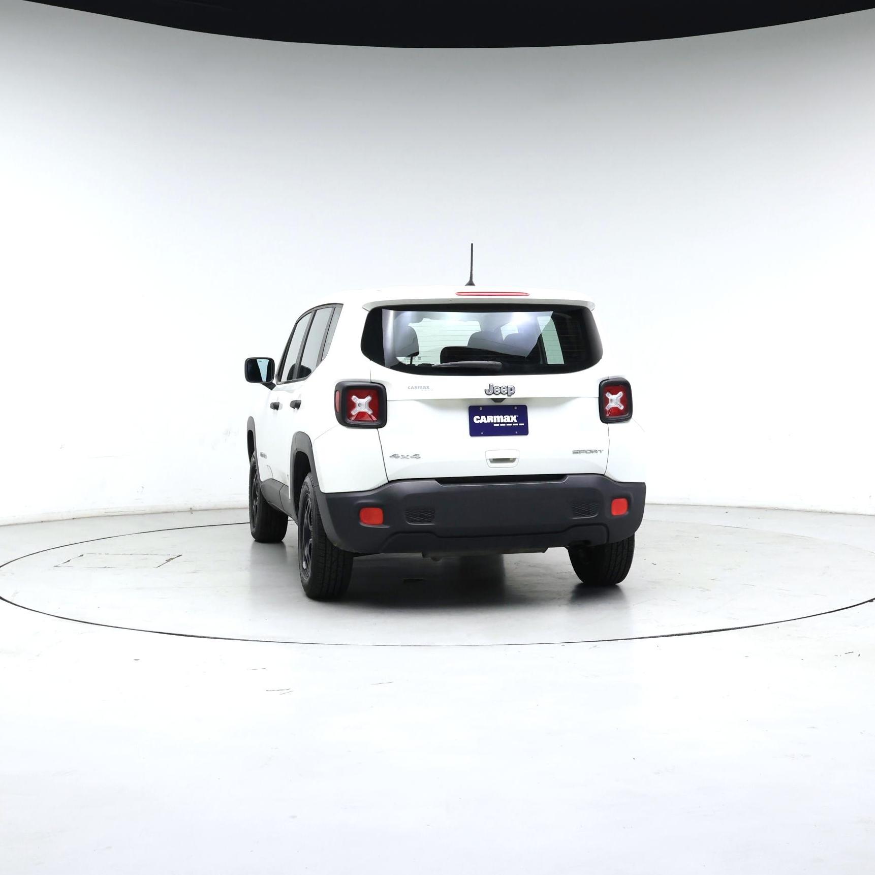 Thumbnail: 2018 Jeep Renegade - 7