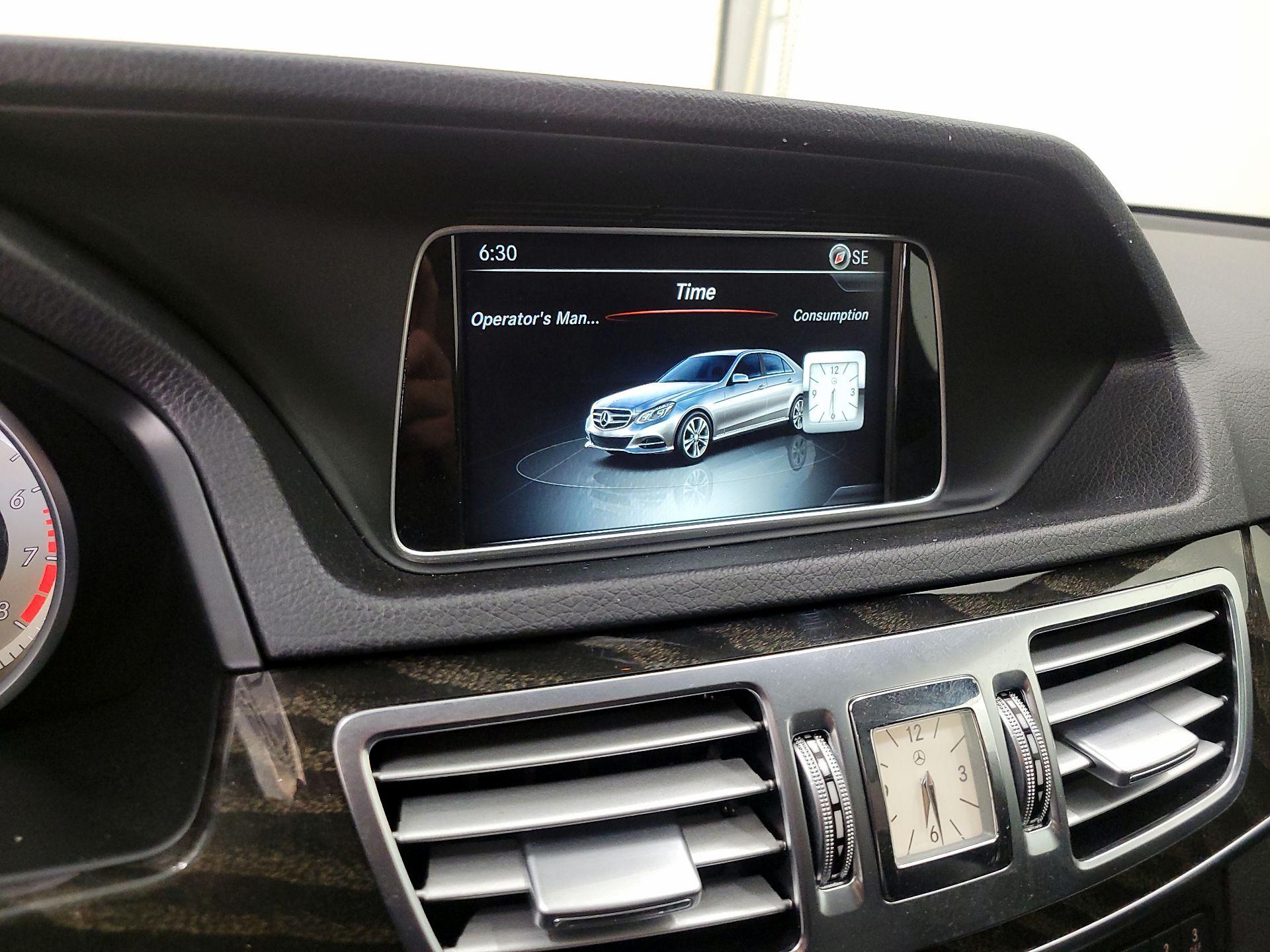 Thumbnail: 2016 Mercedes-Benz E-Class - 15