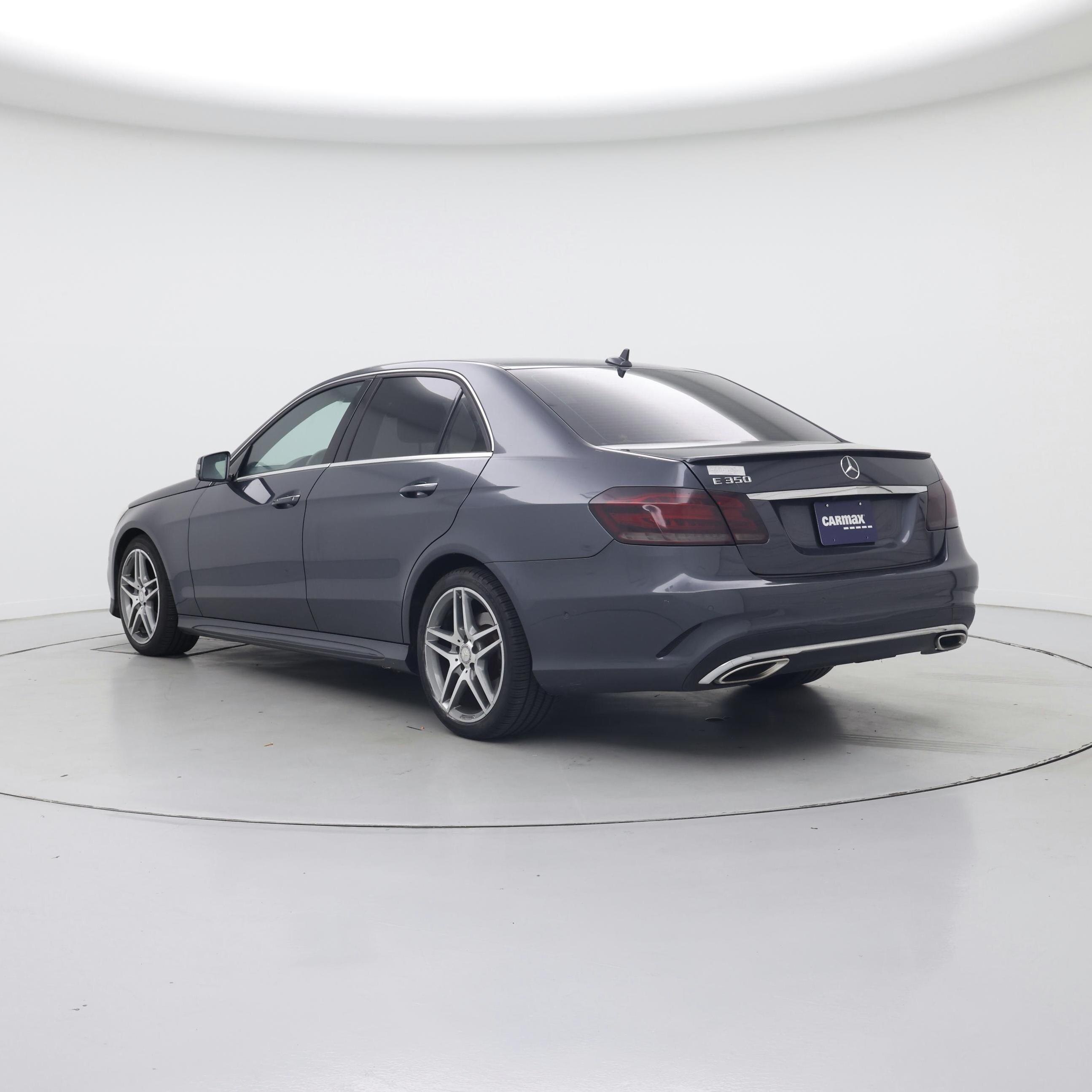 Thumbnail: 2016 Mercedes-Benz E-Class - 2