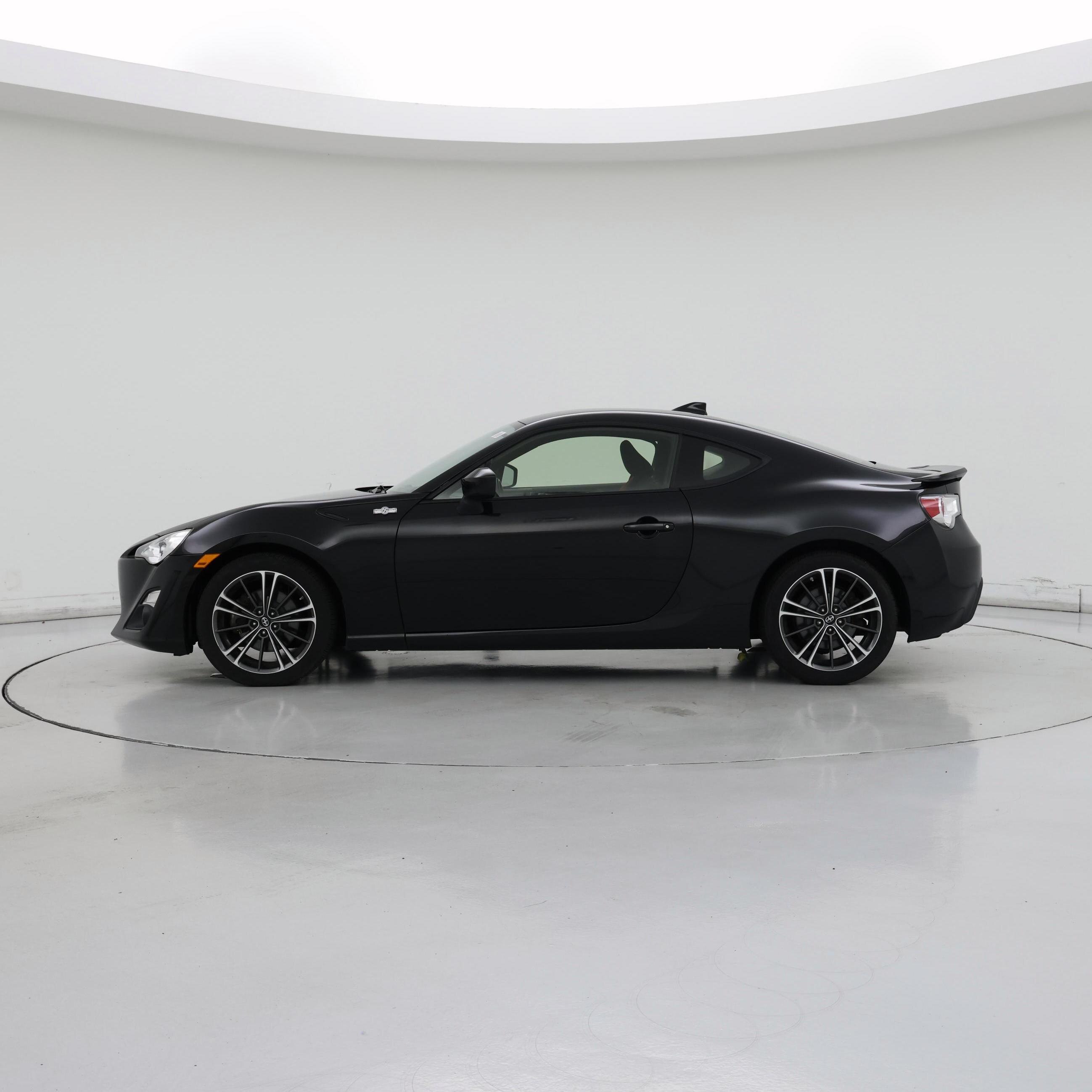 Thumbnail: 2016 Scion FR-S - 3