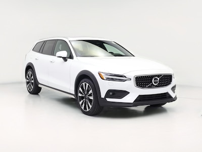 2024 Volvo V60 Cross Country B5 Ultimate