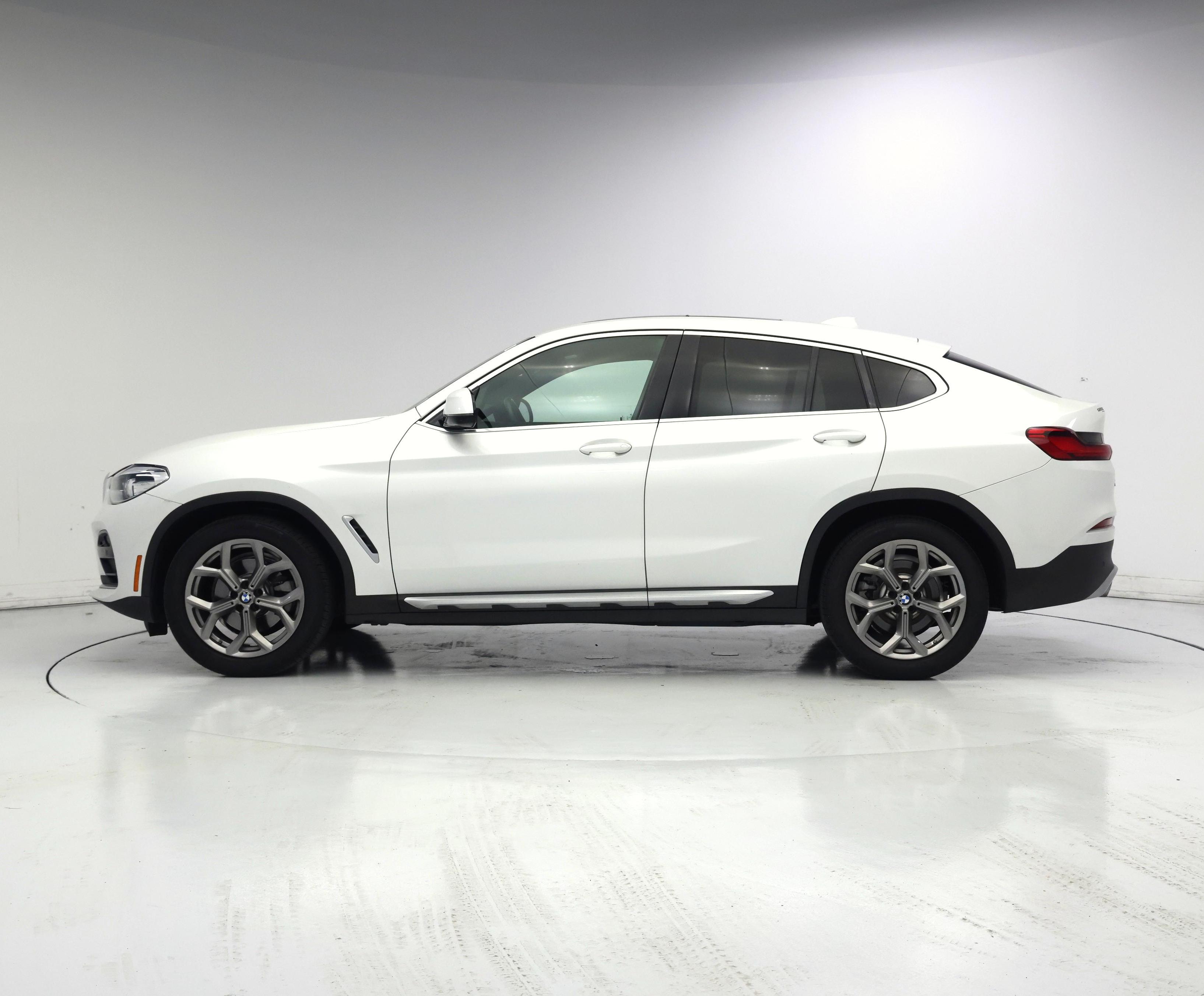 Thumbnail: 2021 BMW X4 - 3