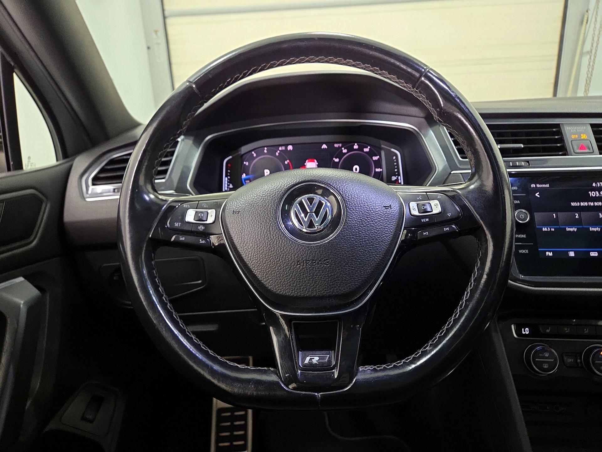 Thumbnail: 2019 Volkswagen Tiguan - 10