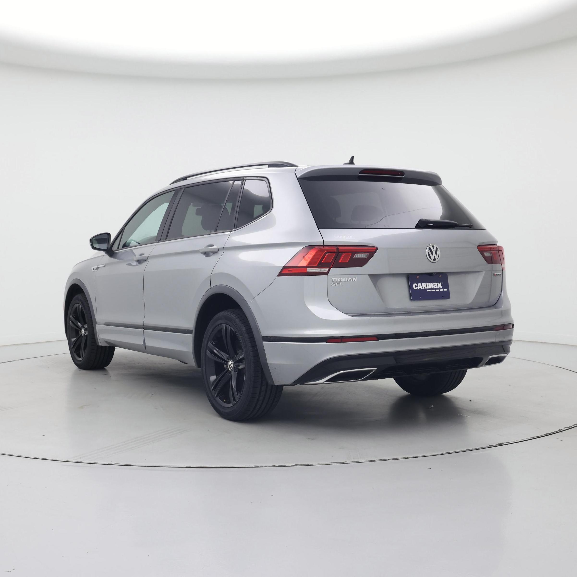 Thumbnail: 2019 Volkswagen Tiguan - 2