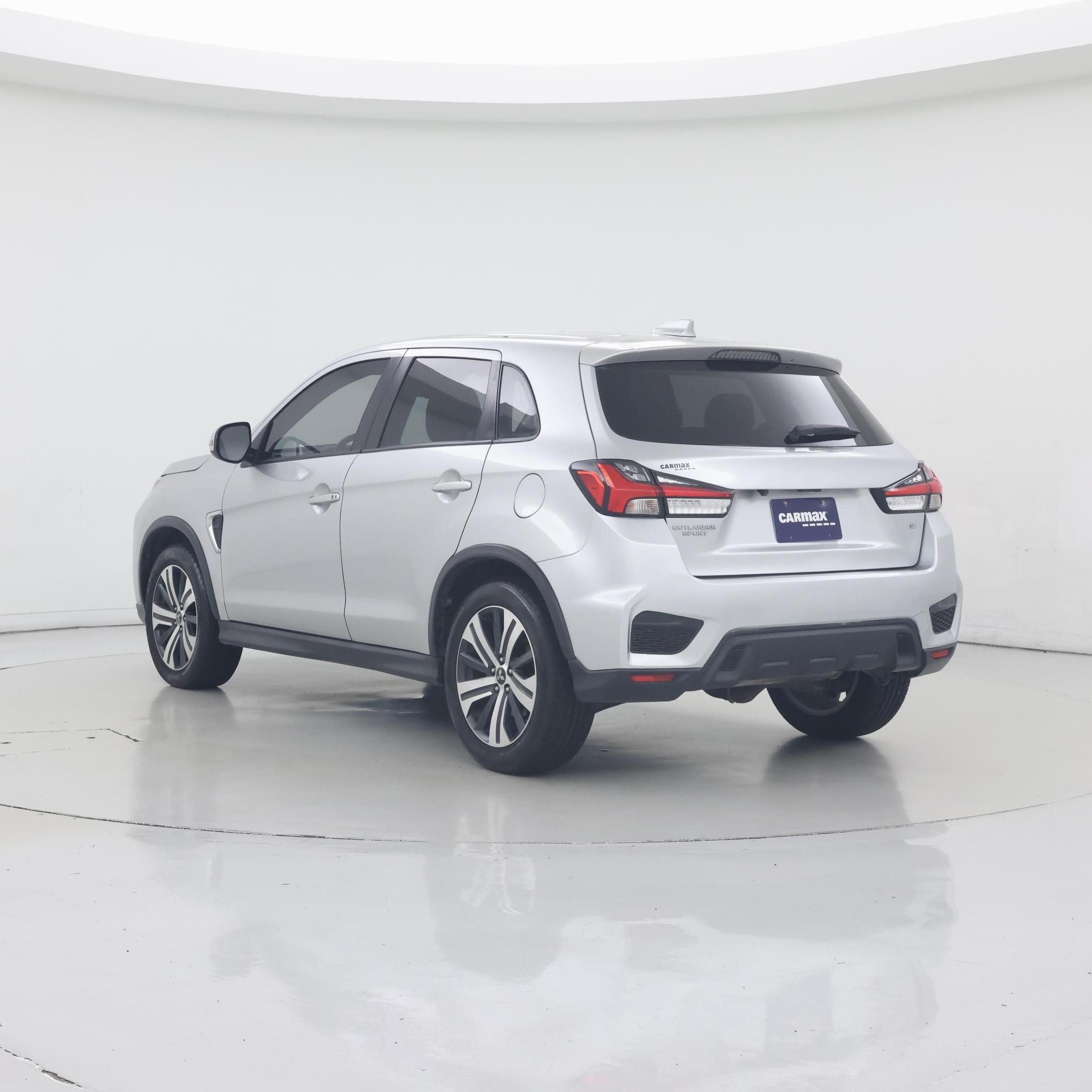 Thumbnail: 2021 Mitsubishi Outlander Sport - 2