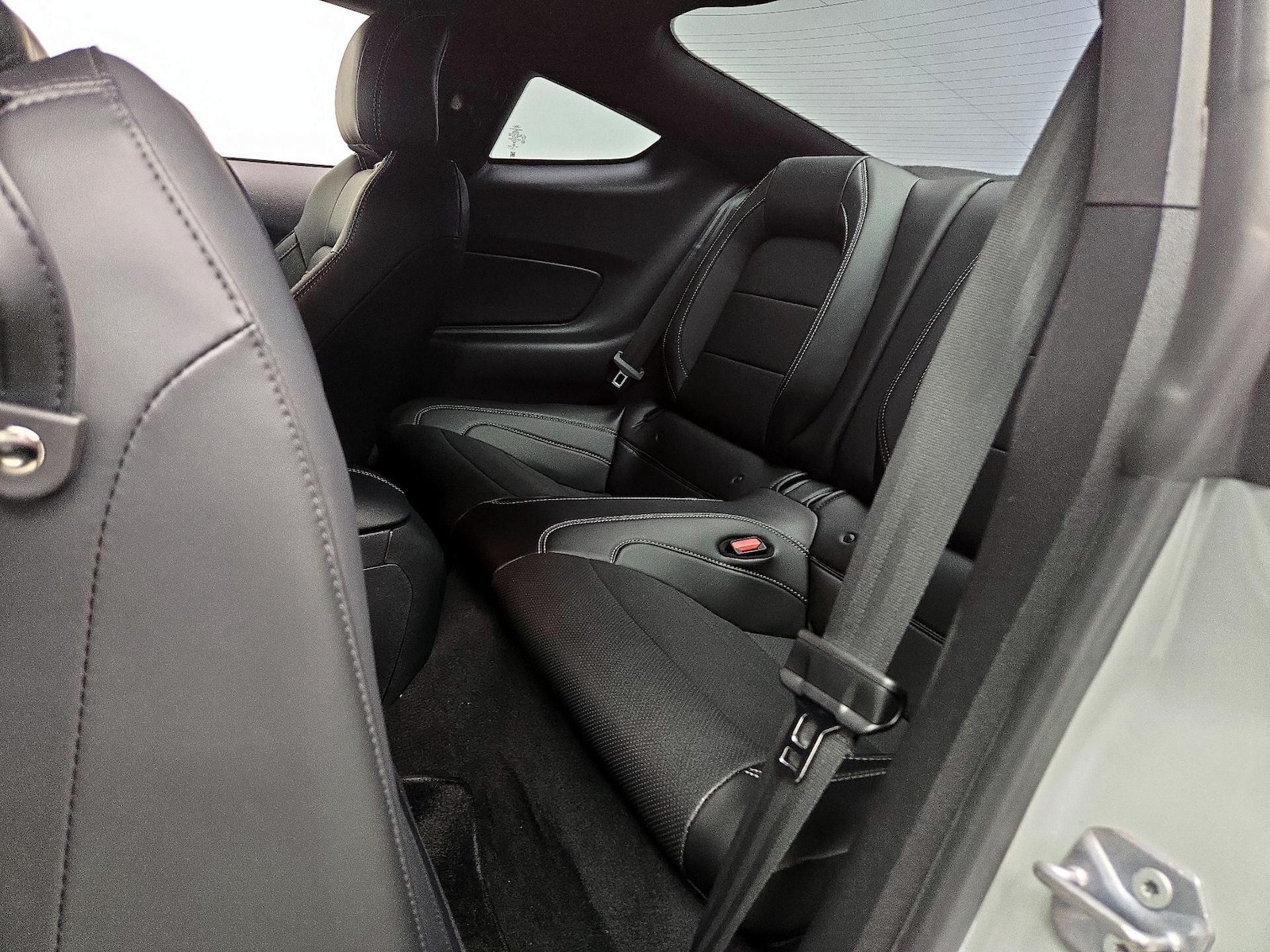 2022 Ford Mustang Mach 1 - Photo 21