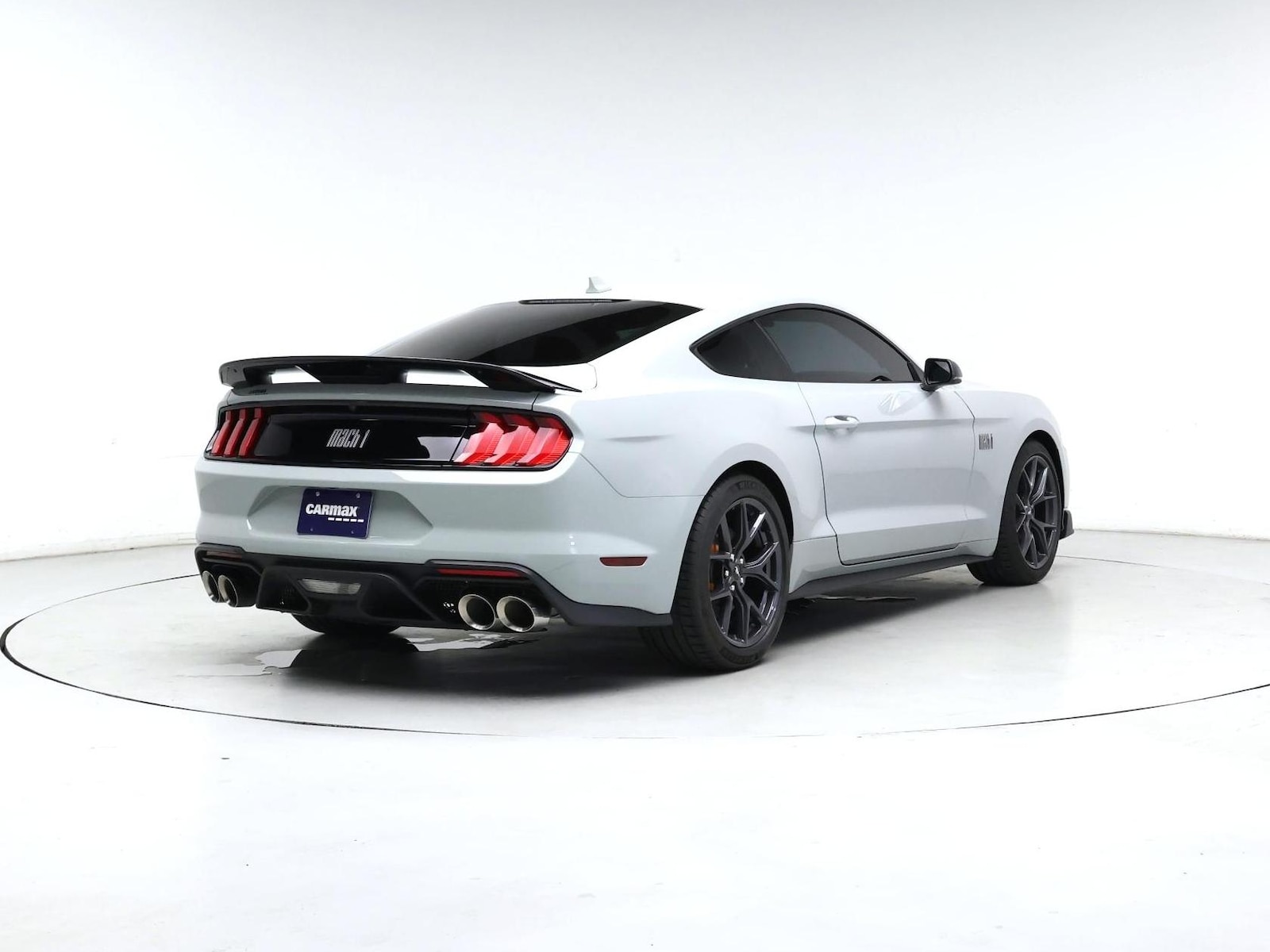 2022 Ford Mustang Mach 1 - Photo 9