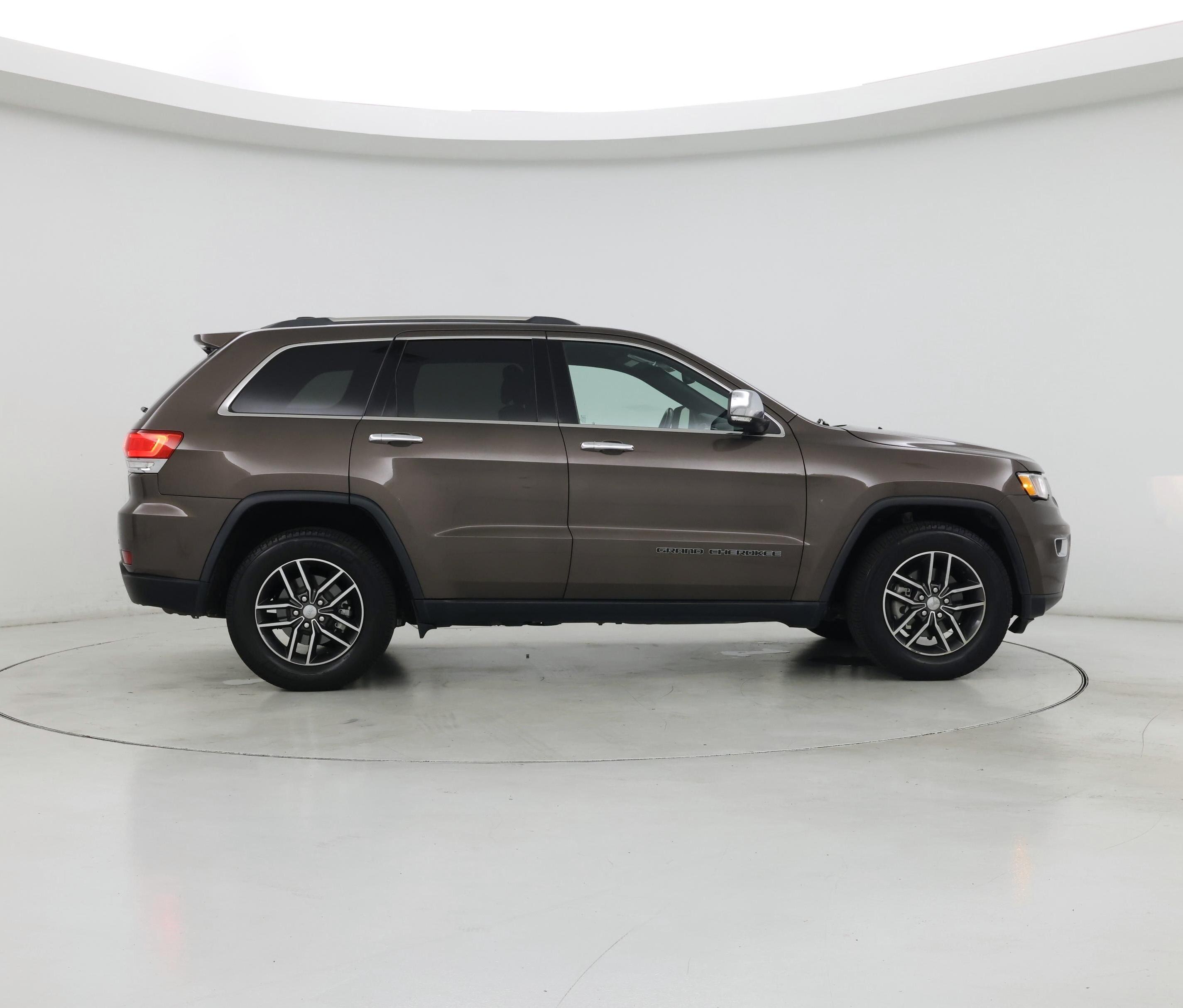 Thumbnail: 2018 Jeep Grand Cherokee - 7