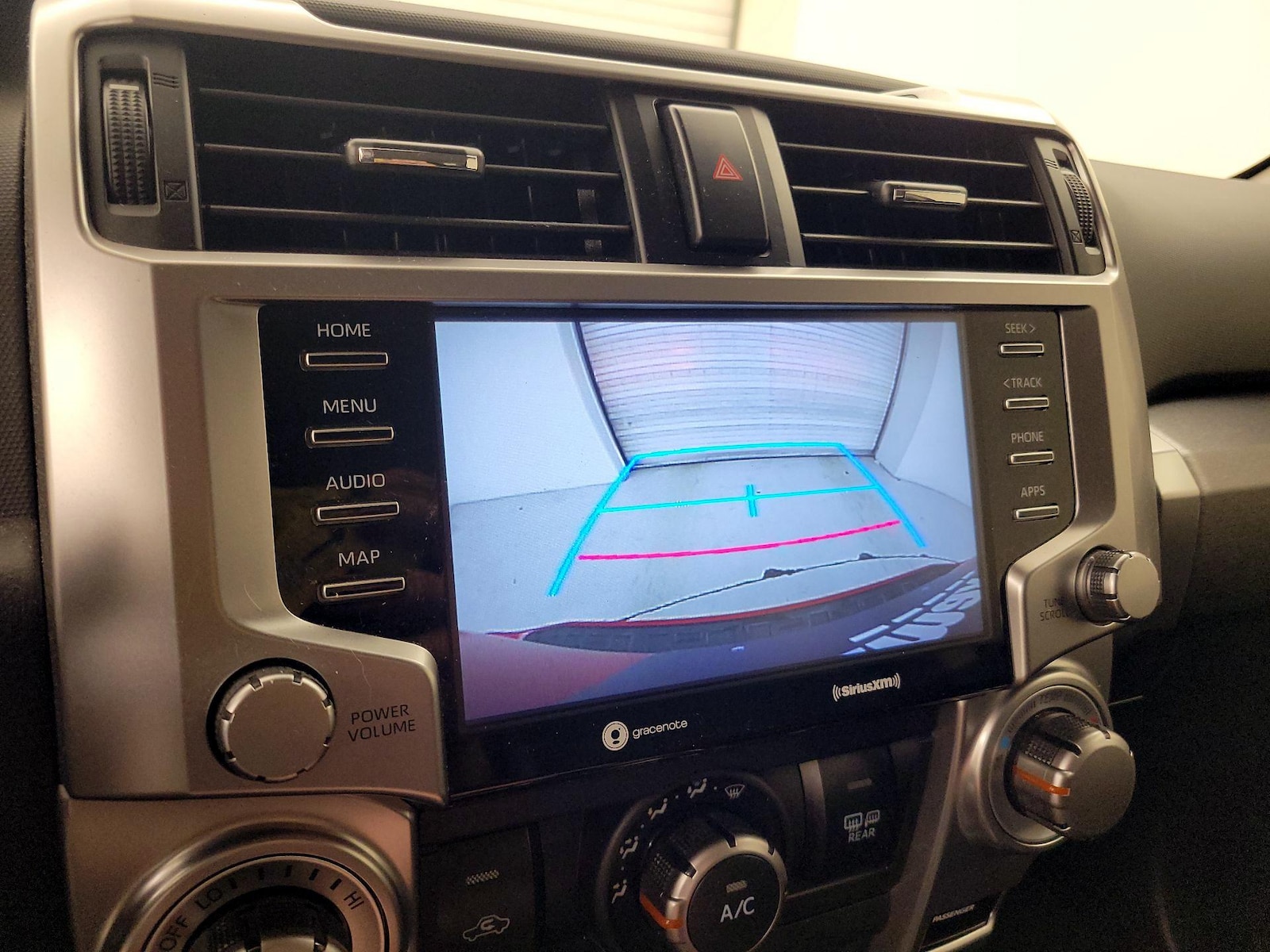2021 Toyota 4Runner SR5 - Photo 15