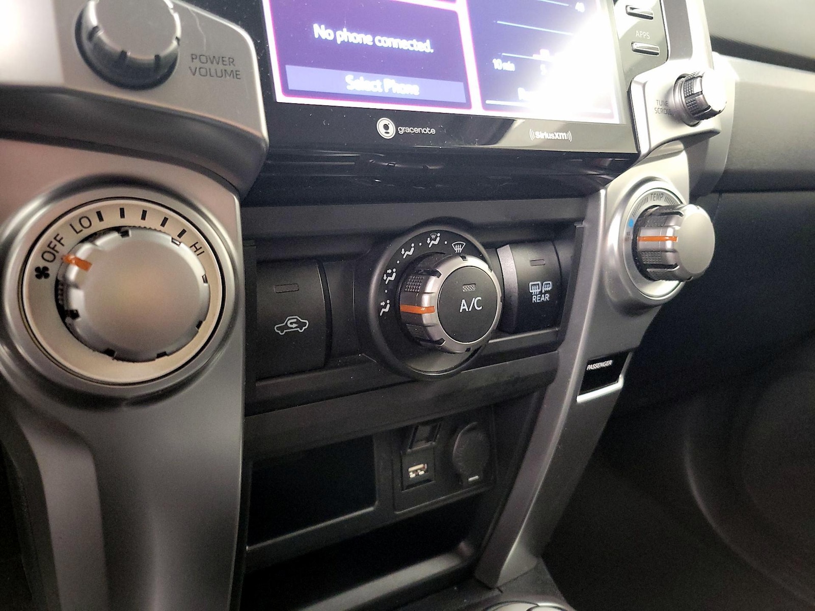 2021 Toyota 4Runner SR5 - Photo 17