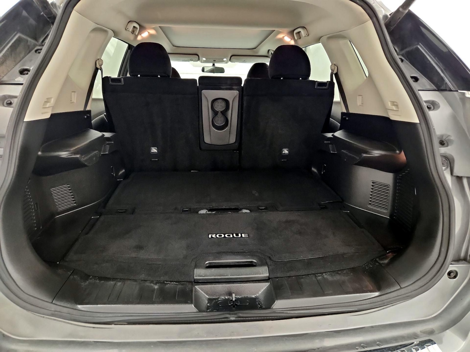 2015 Nissan Rogue SV - Photo 23