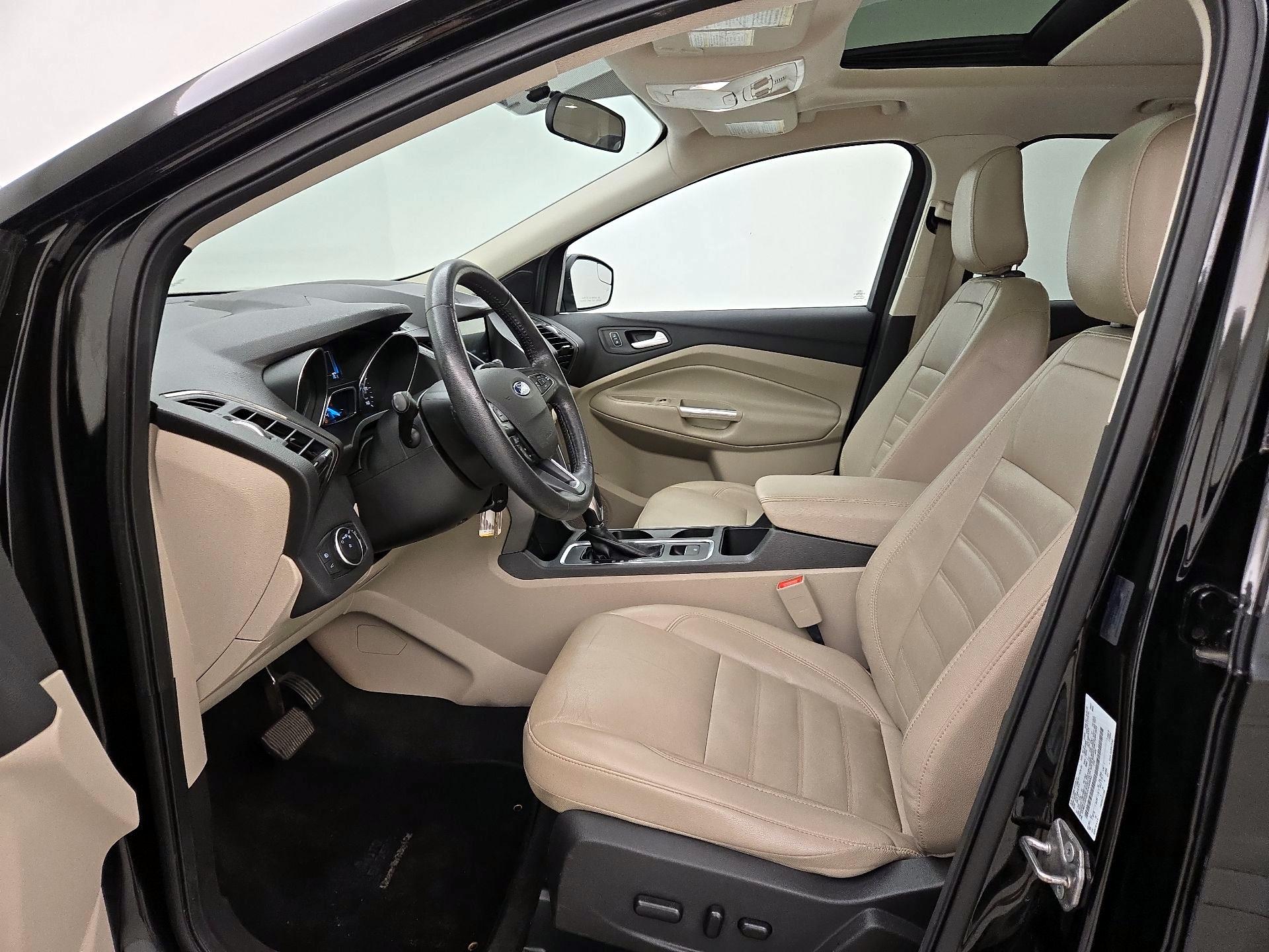 Thumbnail: 2018 Ford Escape - 11