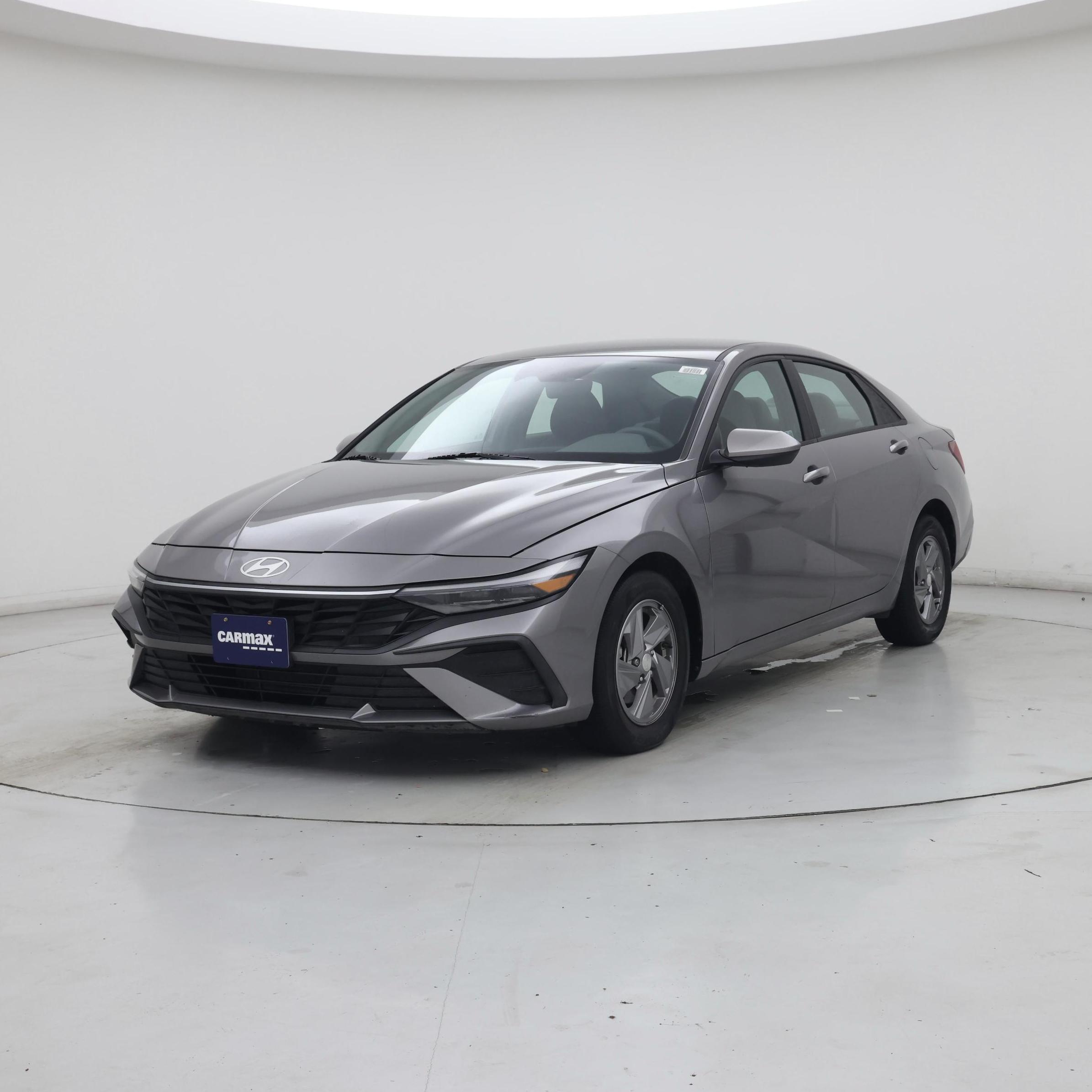 Thumbnail: 2024 Hyundai Elantra - 4