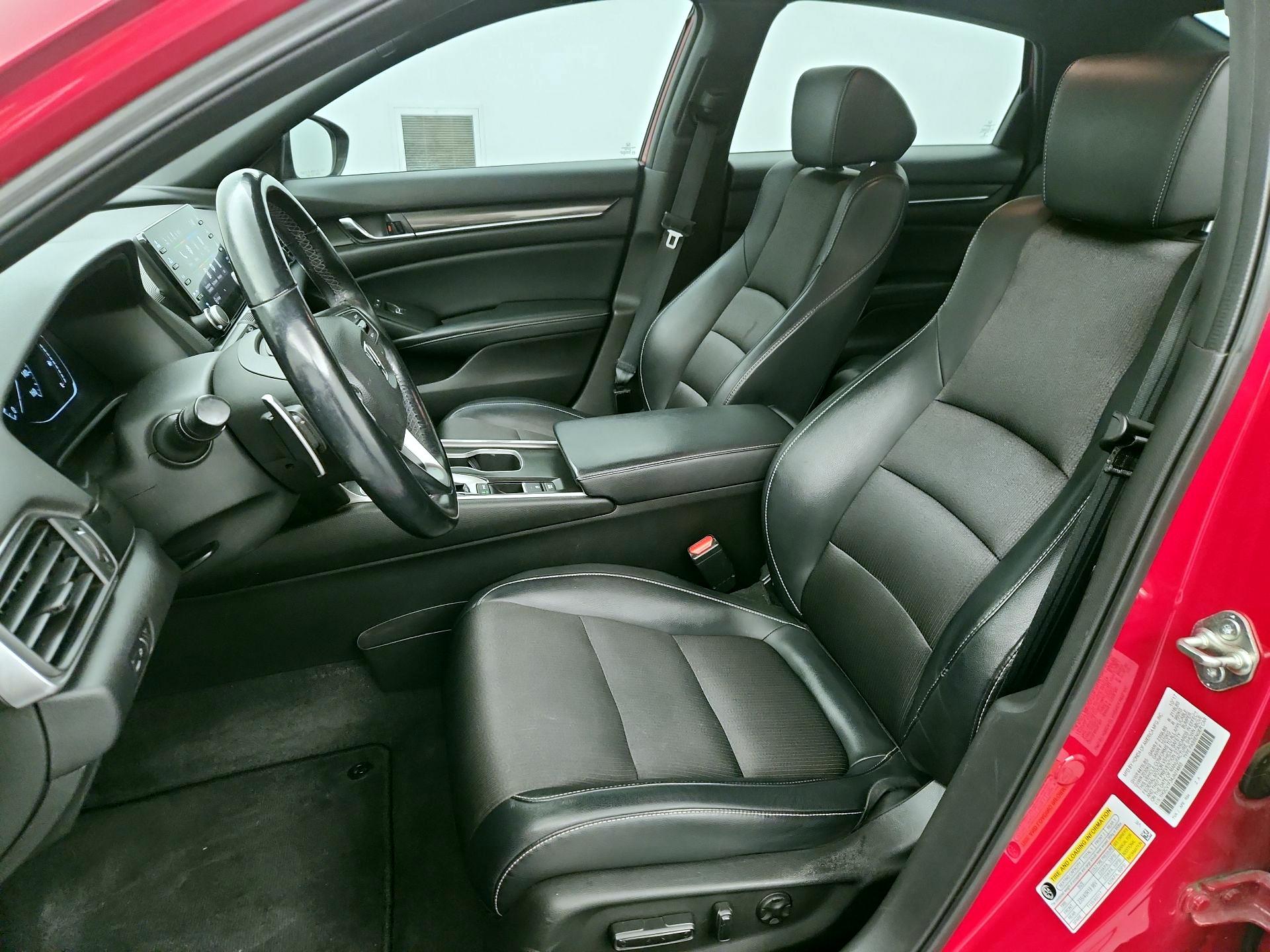 Thumbnail: 2018 Honda Accord - 11