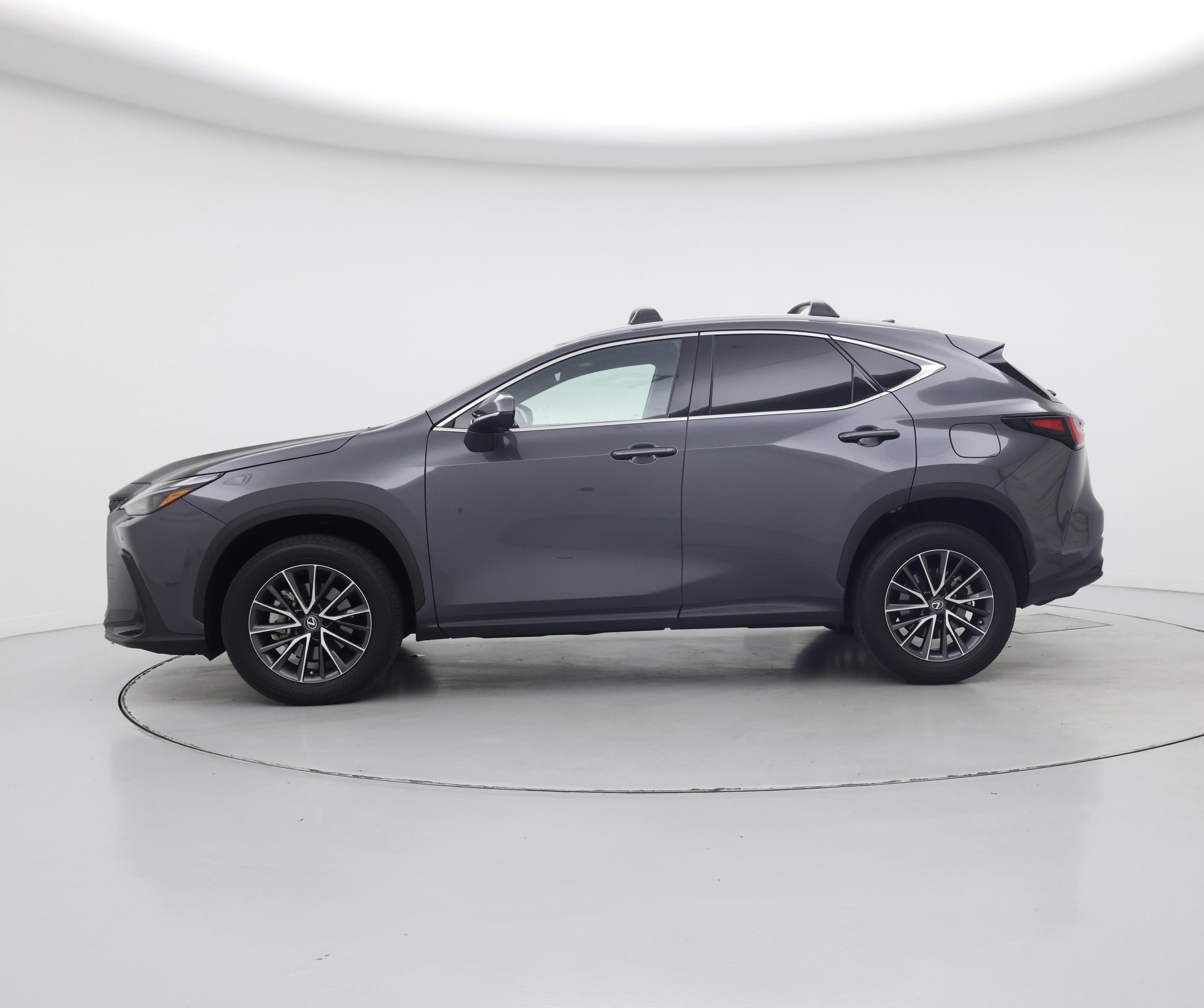 Thumbnail: 2022 Lexus NX - 3