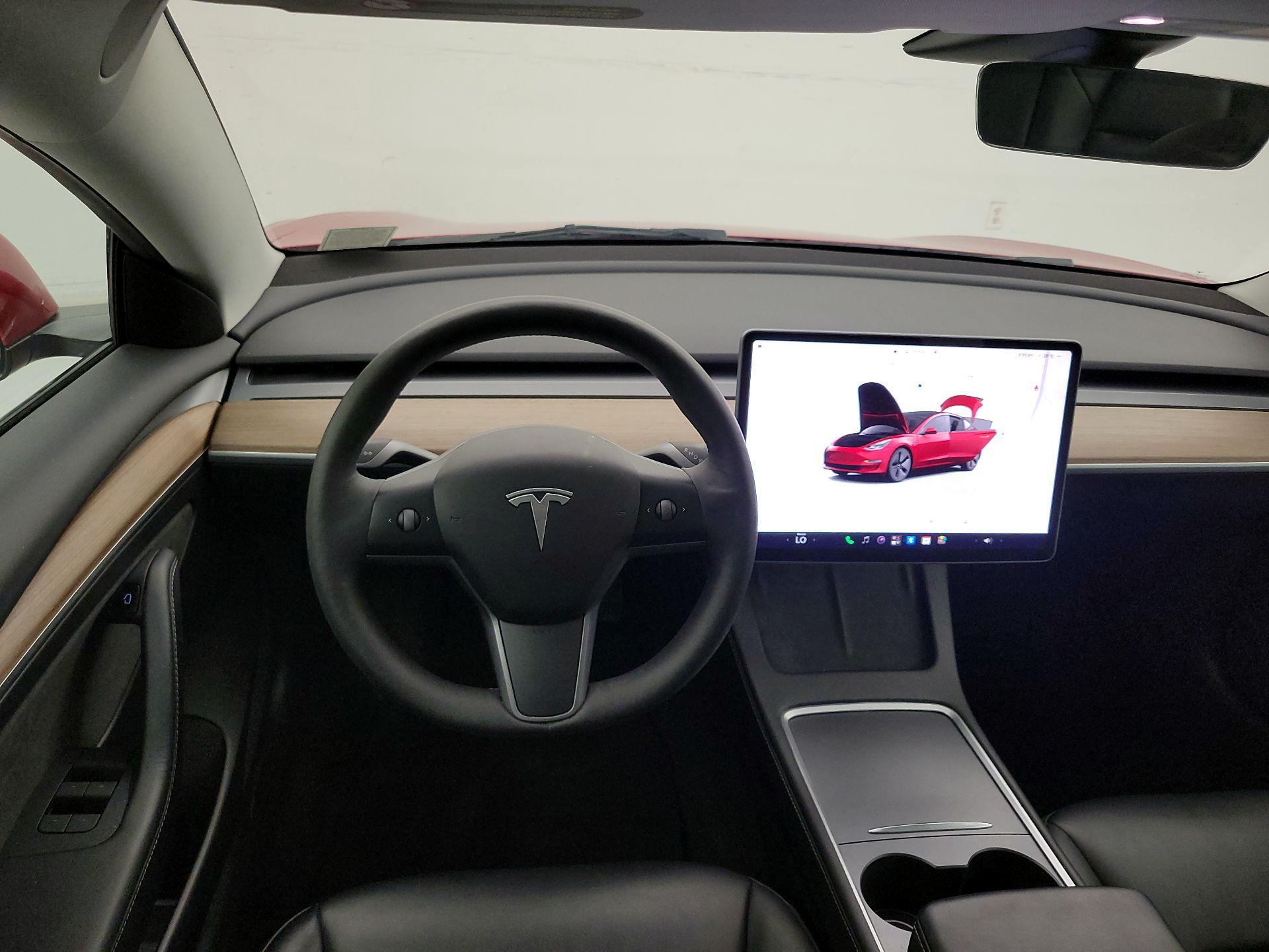 Thumbnail: 2023 Tesla Model 3 - 10