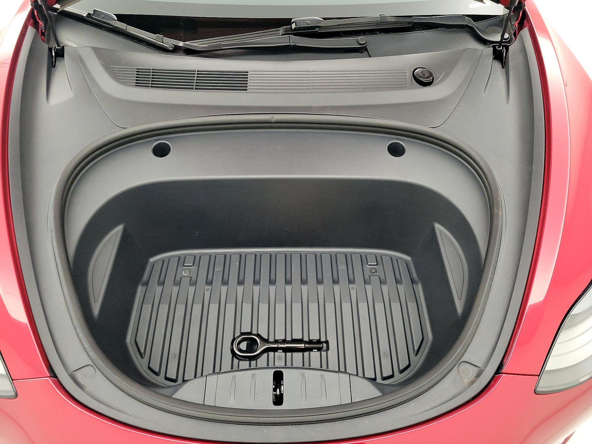 Thumbnail: 2023 Tesla Model 3 - 20