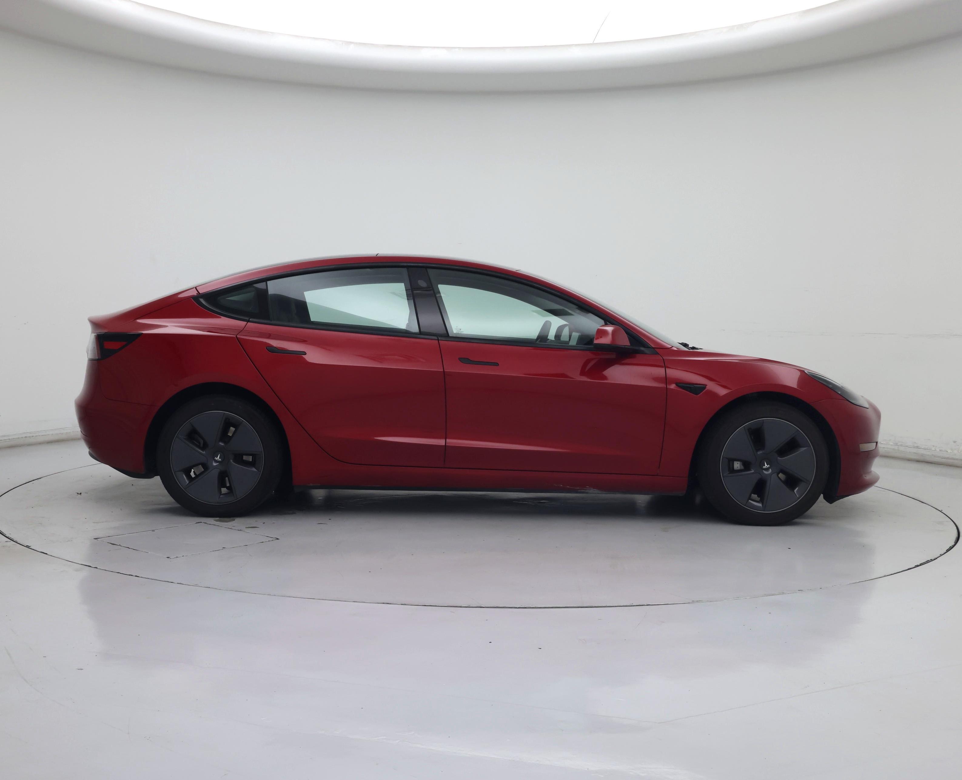 Thumbnail: 2023 Tesla Model 3 - 7