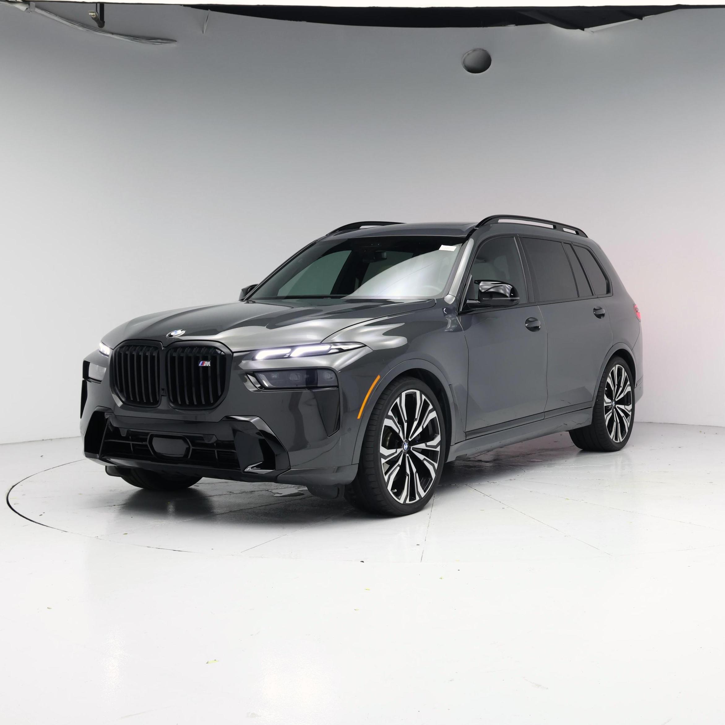 Thumbnail: 2025 BMW X7 - 4