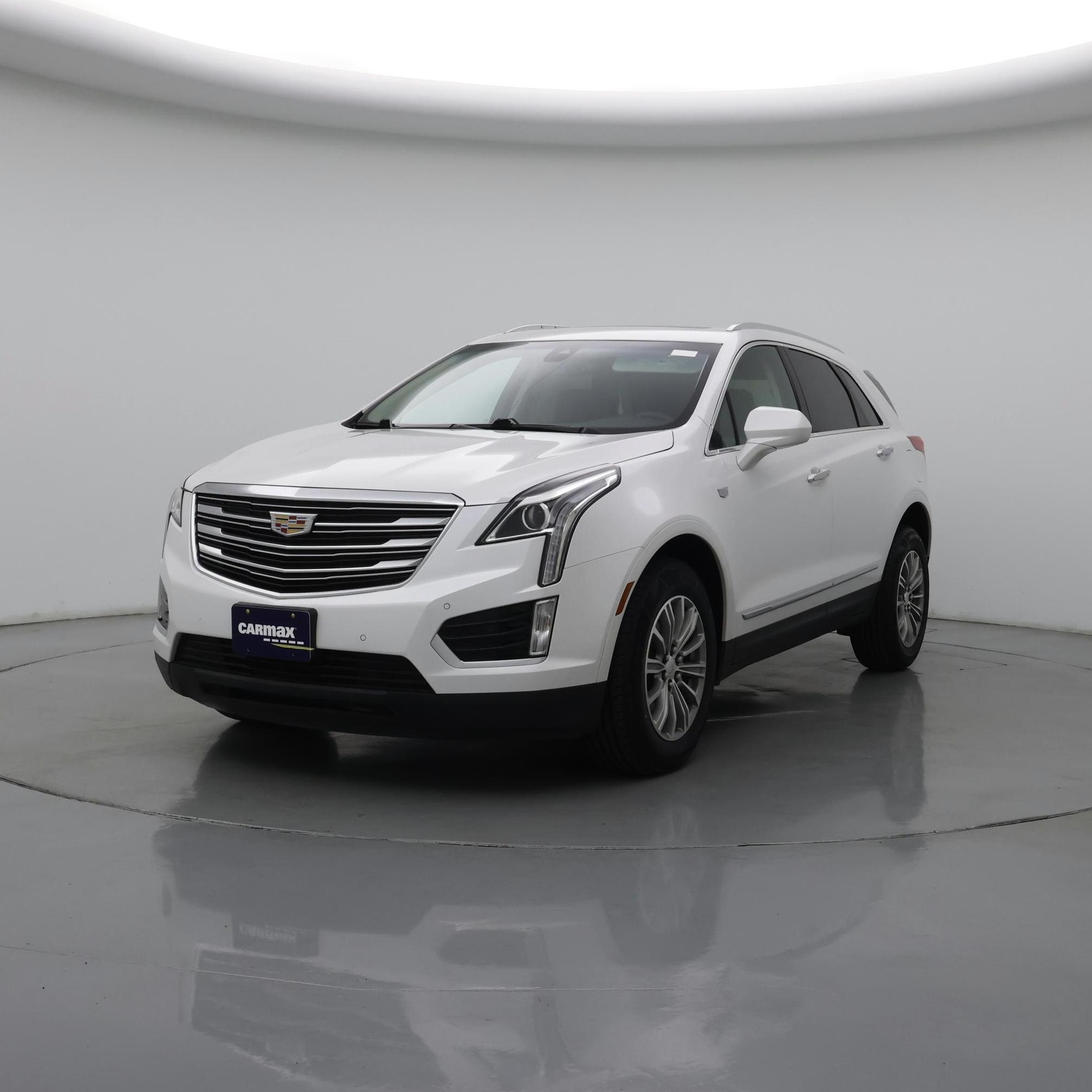 Thumbnail: 2017 Cadillac XT5 - 4