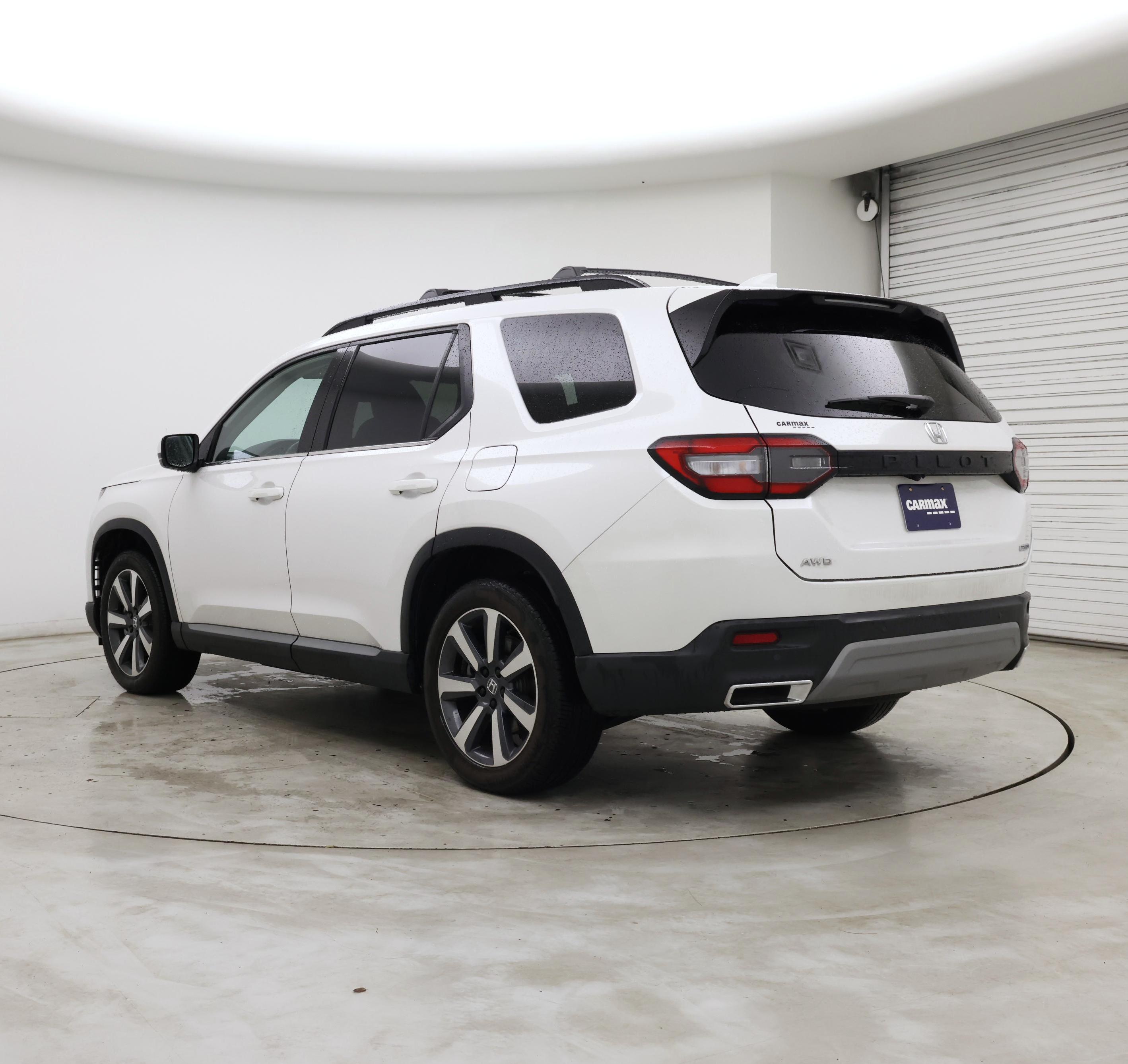 Thumbnail: 2025 Honda Pilot - 2