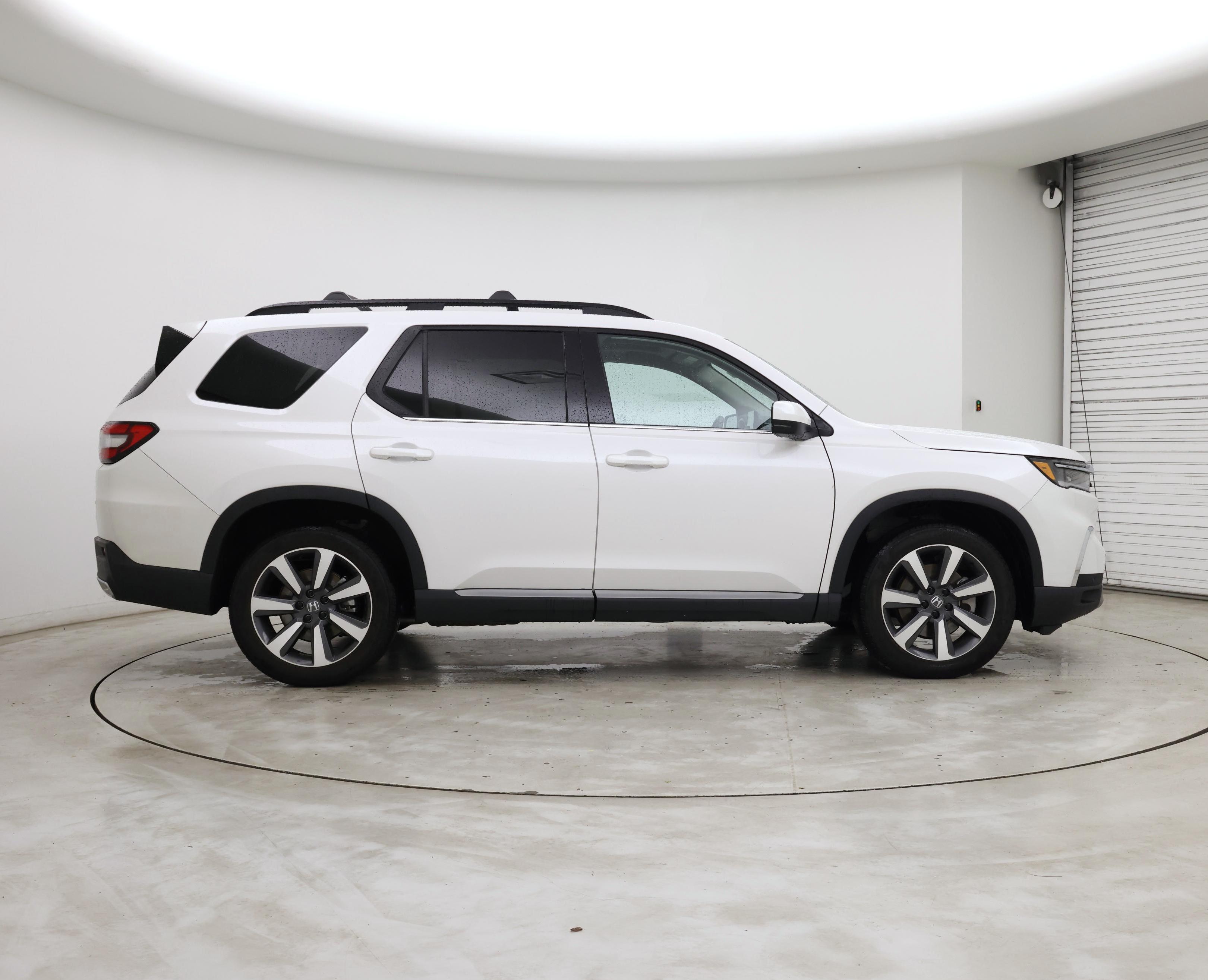 Thumbnail: 2025 Honda Pilot - 7