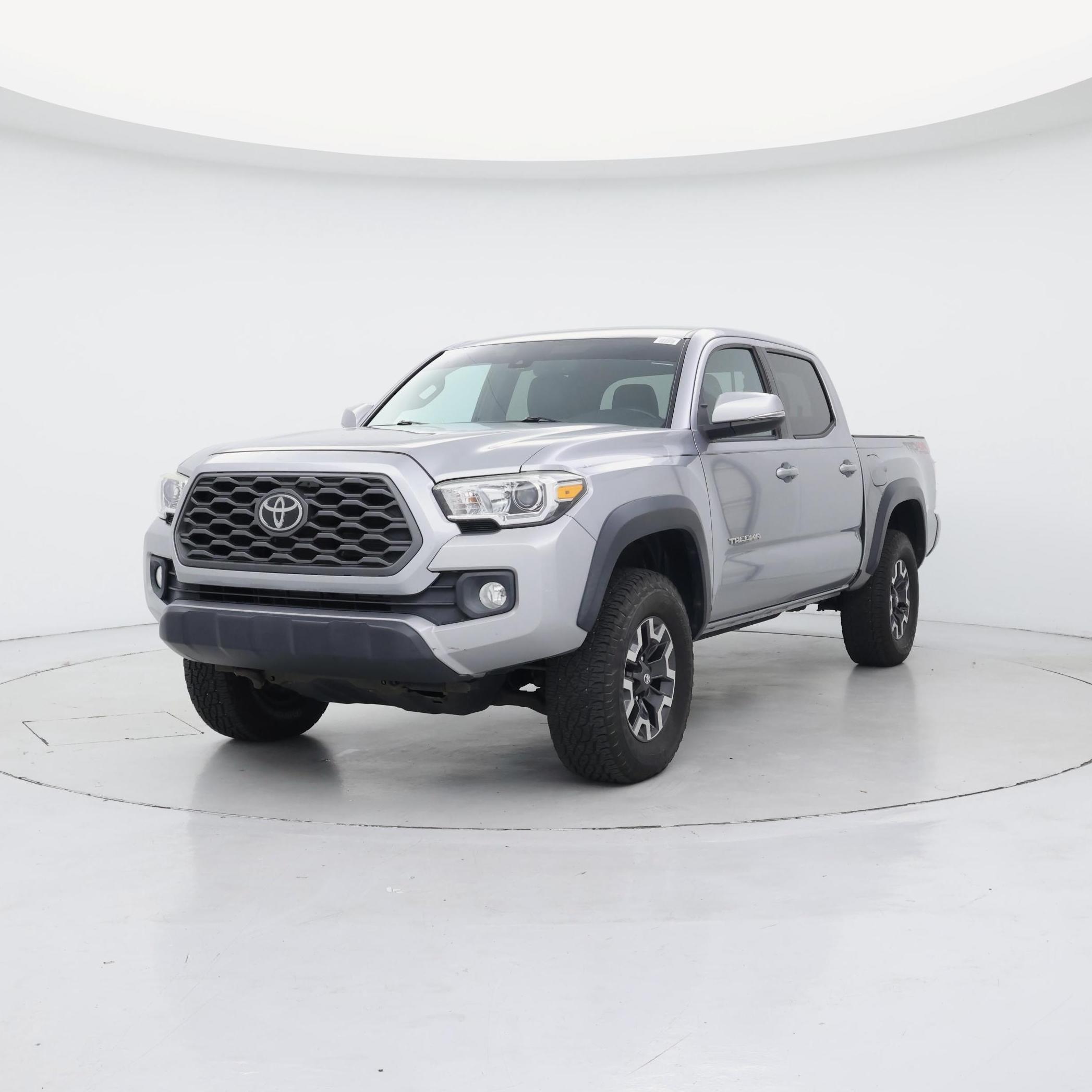 Thumbnail: 2020 Toyota Tacoma - 4