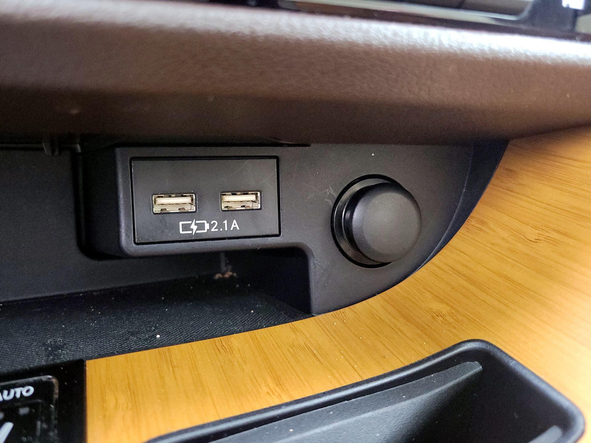 Thumbnail: 2020 Lexus RX - 19