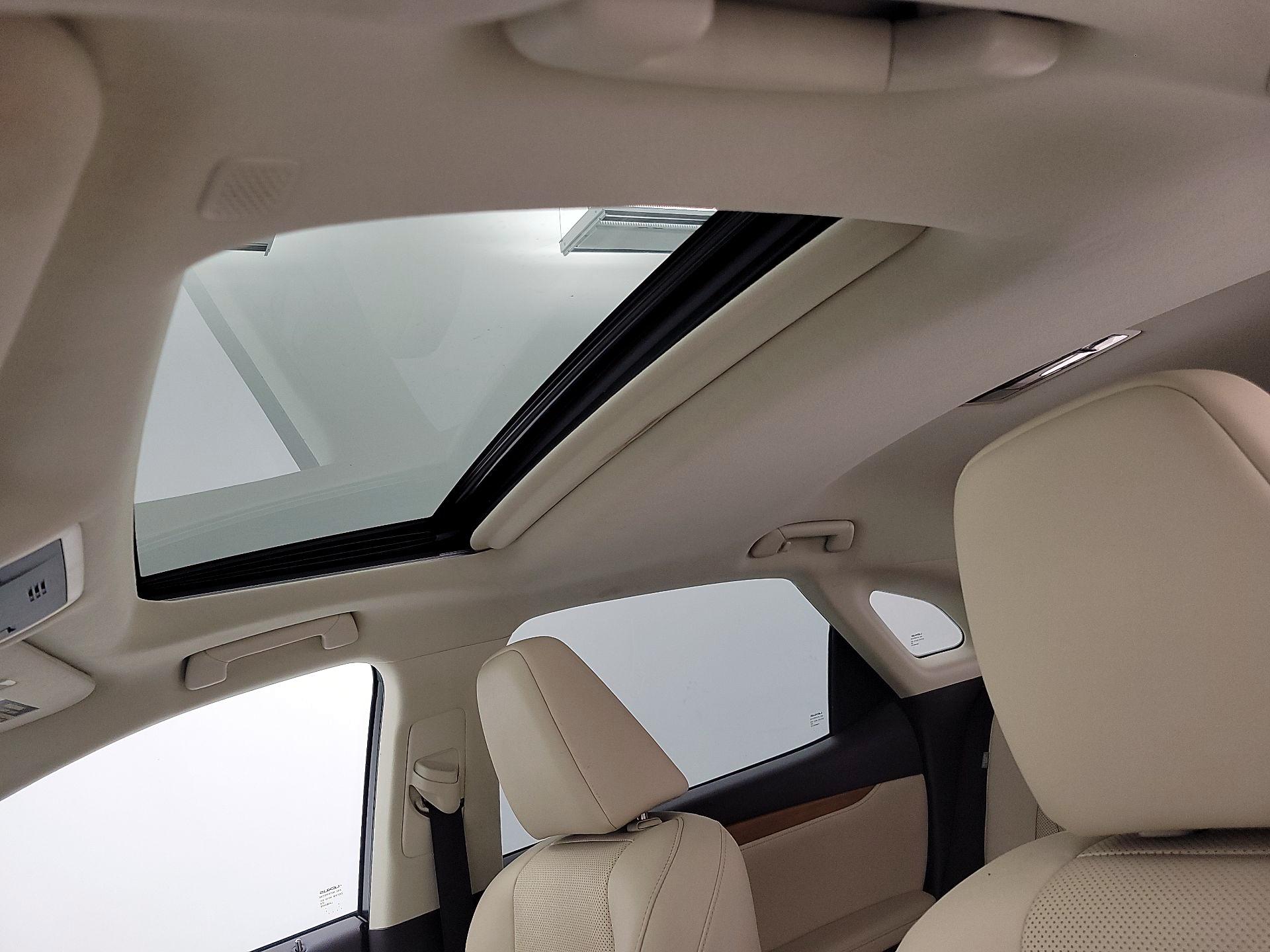 Thumbnail: 2020 Lexus RX - 20