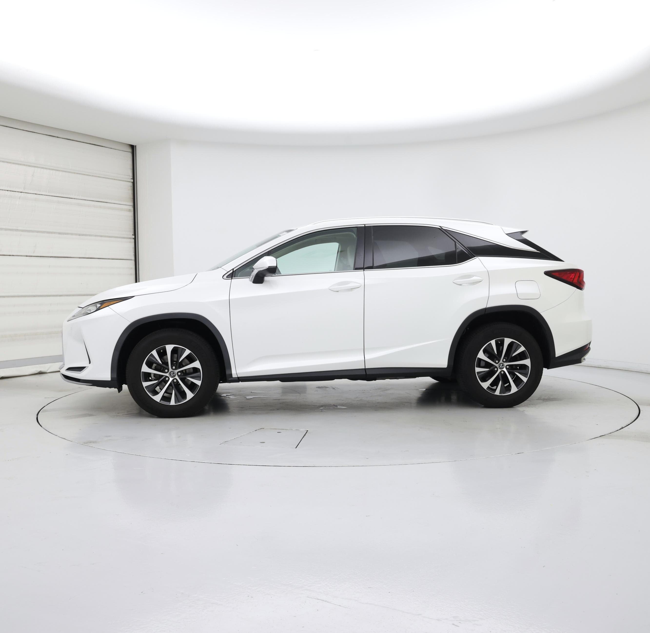 Thumbnail: 2020 Lexus RX - 3