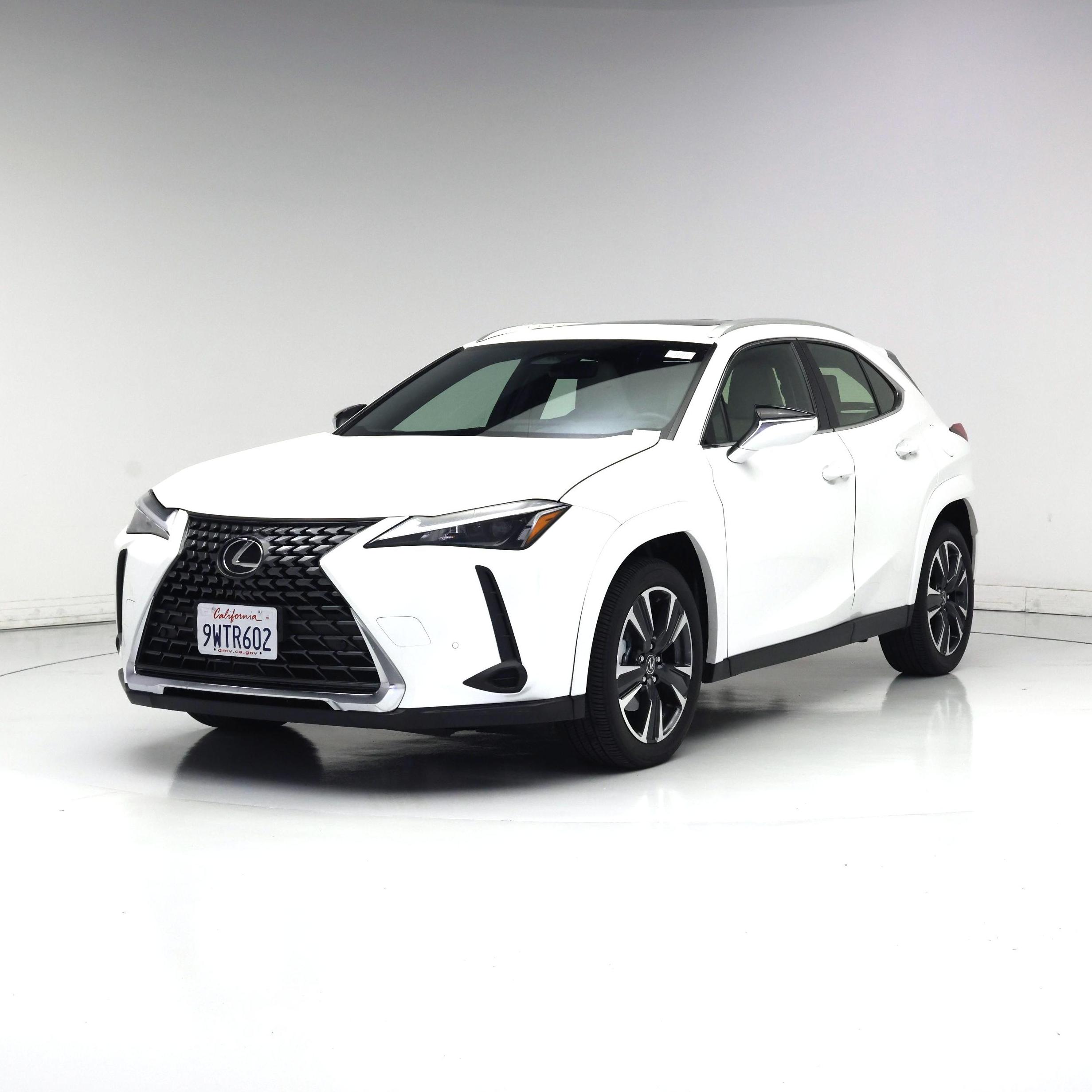 Thumbnail: 2025 Lexus UX - 4