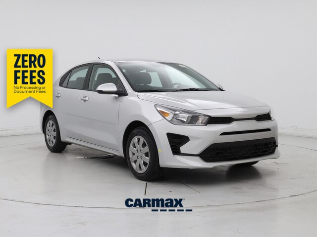 Silver 2023 Kia Rio Sedan Front-Wheel Drive Automatic