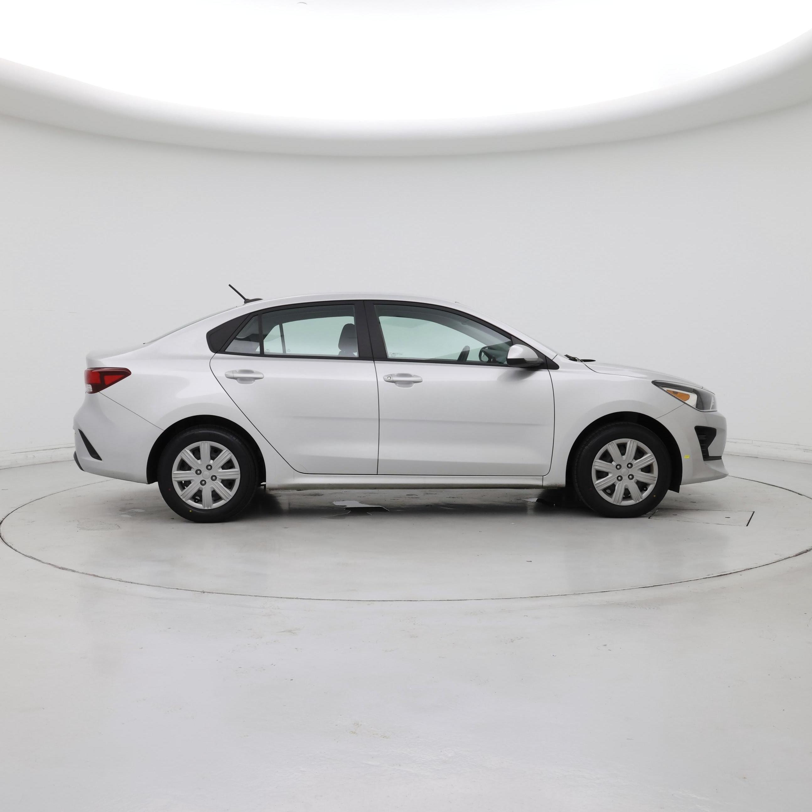 Thumbnail: 2023 Kia Rio - 7