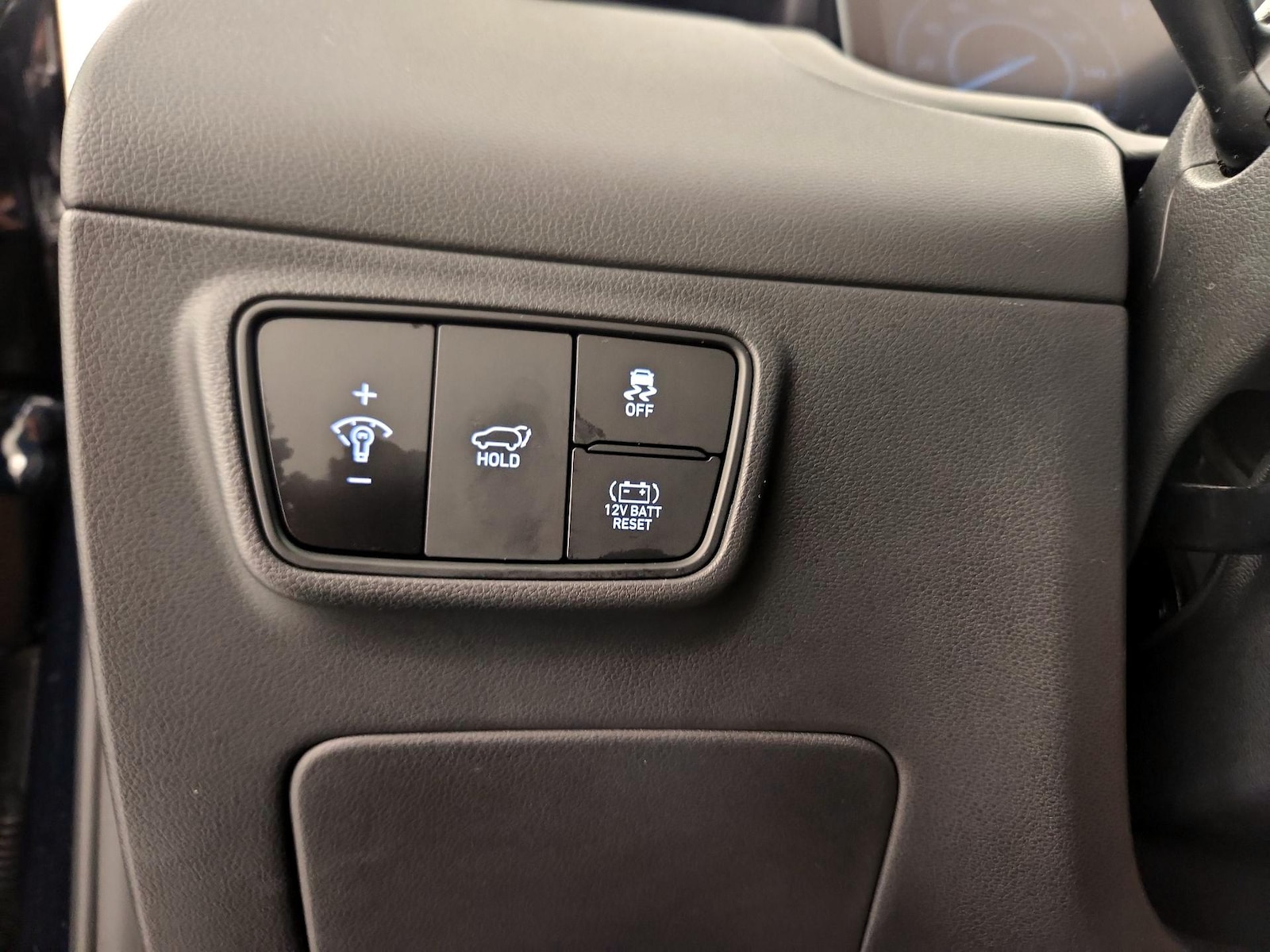 2022 Hyundai Tucson Limited - Photo 14