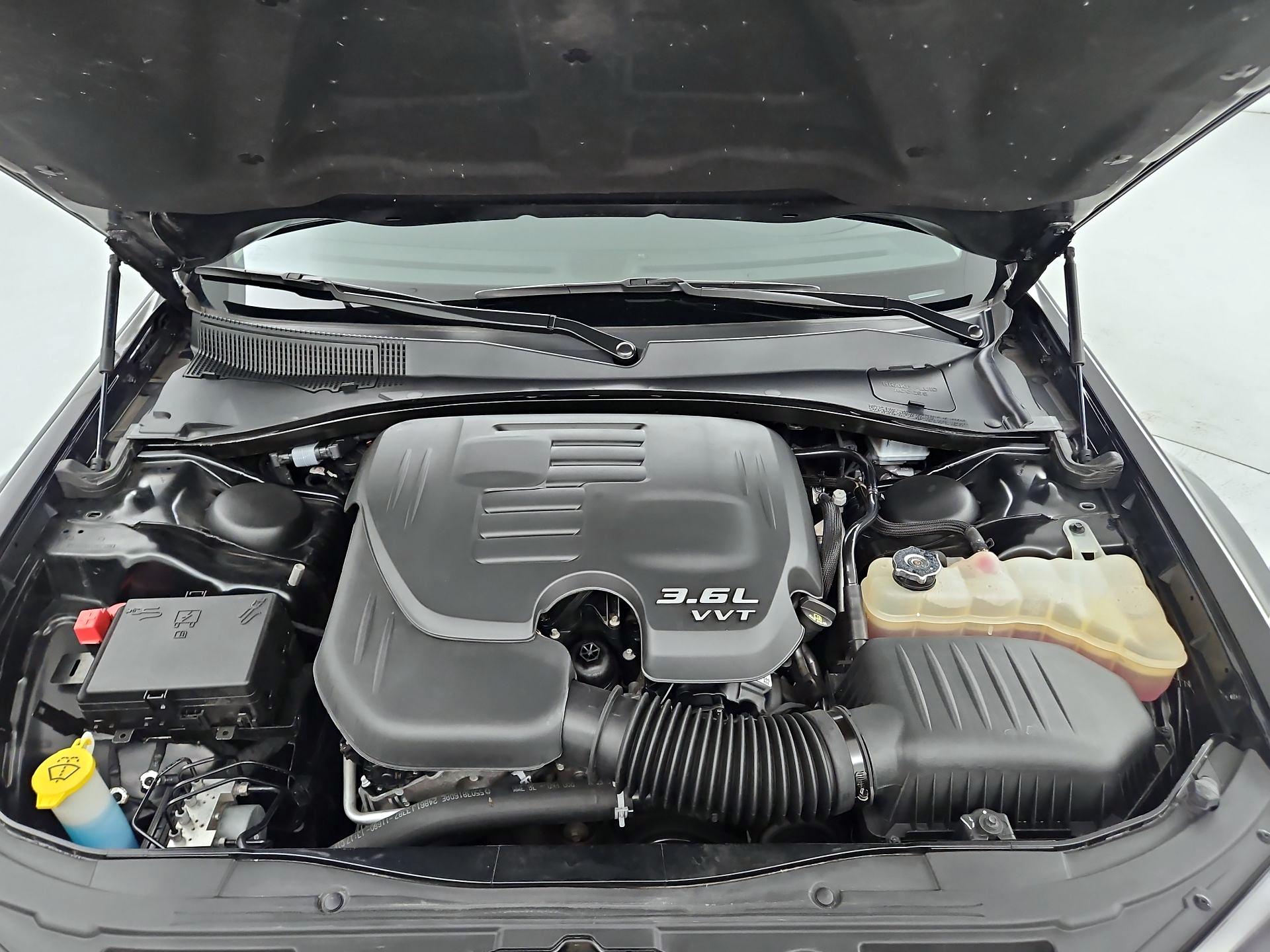 Thumbnail: 2018 Chrysler 300 - 20