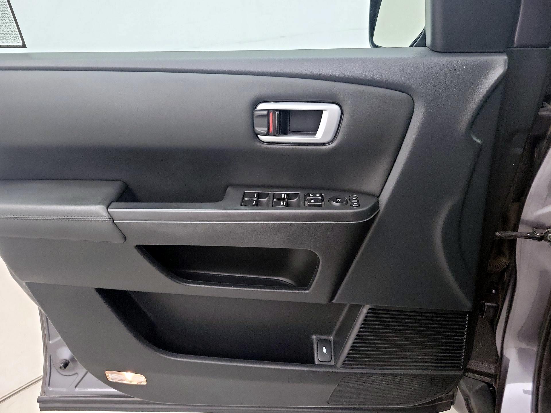 Thumbnail: 2014 Honda Pilot - 12